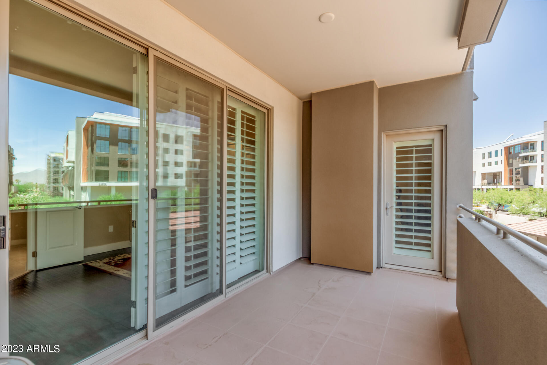 15802 N 71ST Street, 304