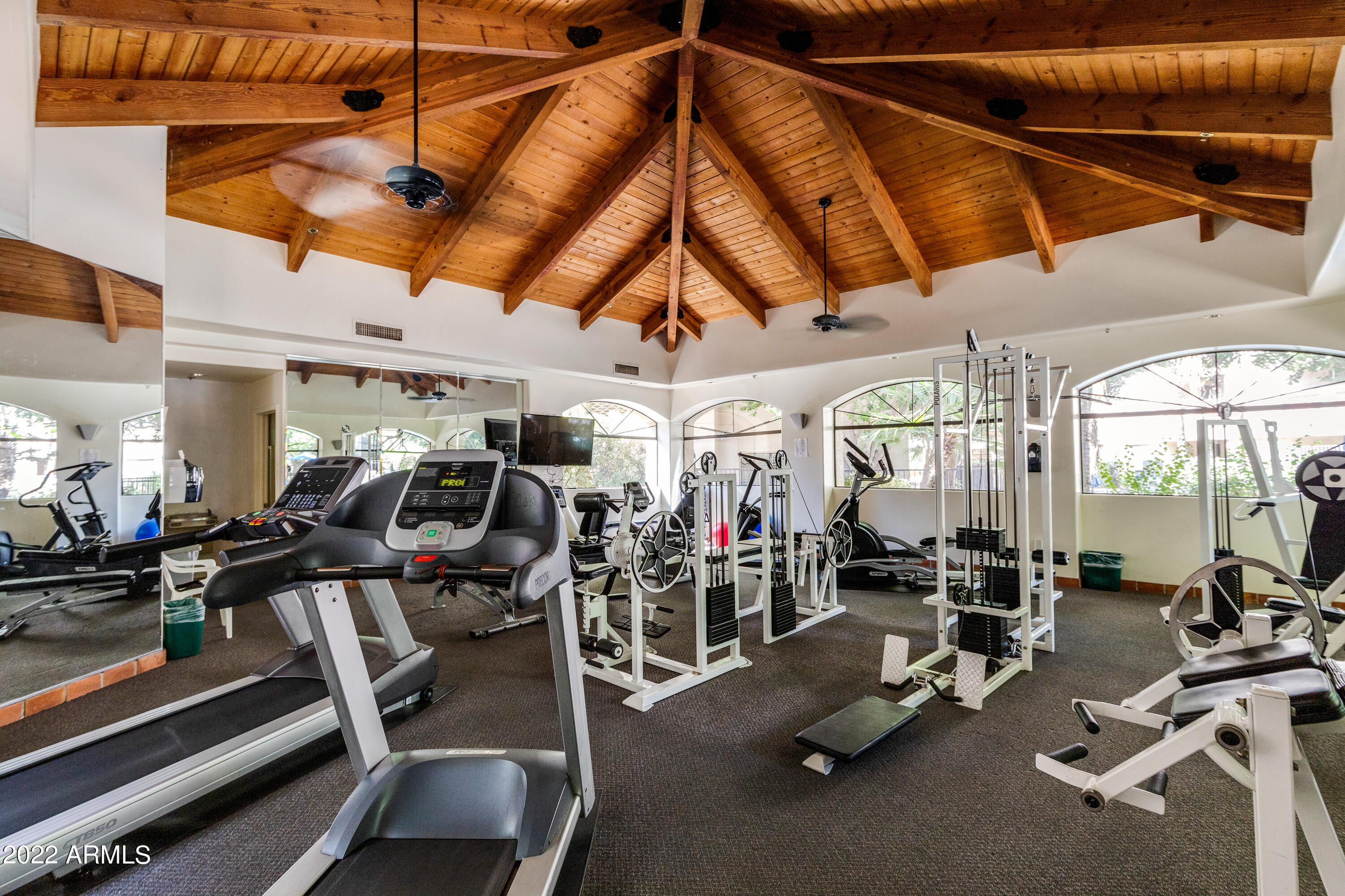 5104 N 32ND Street, 425