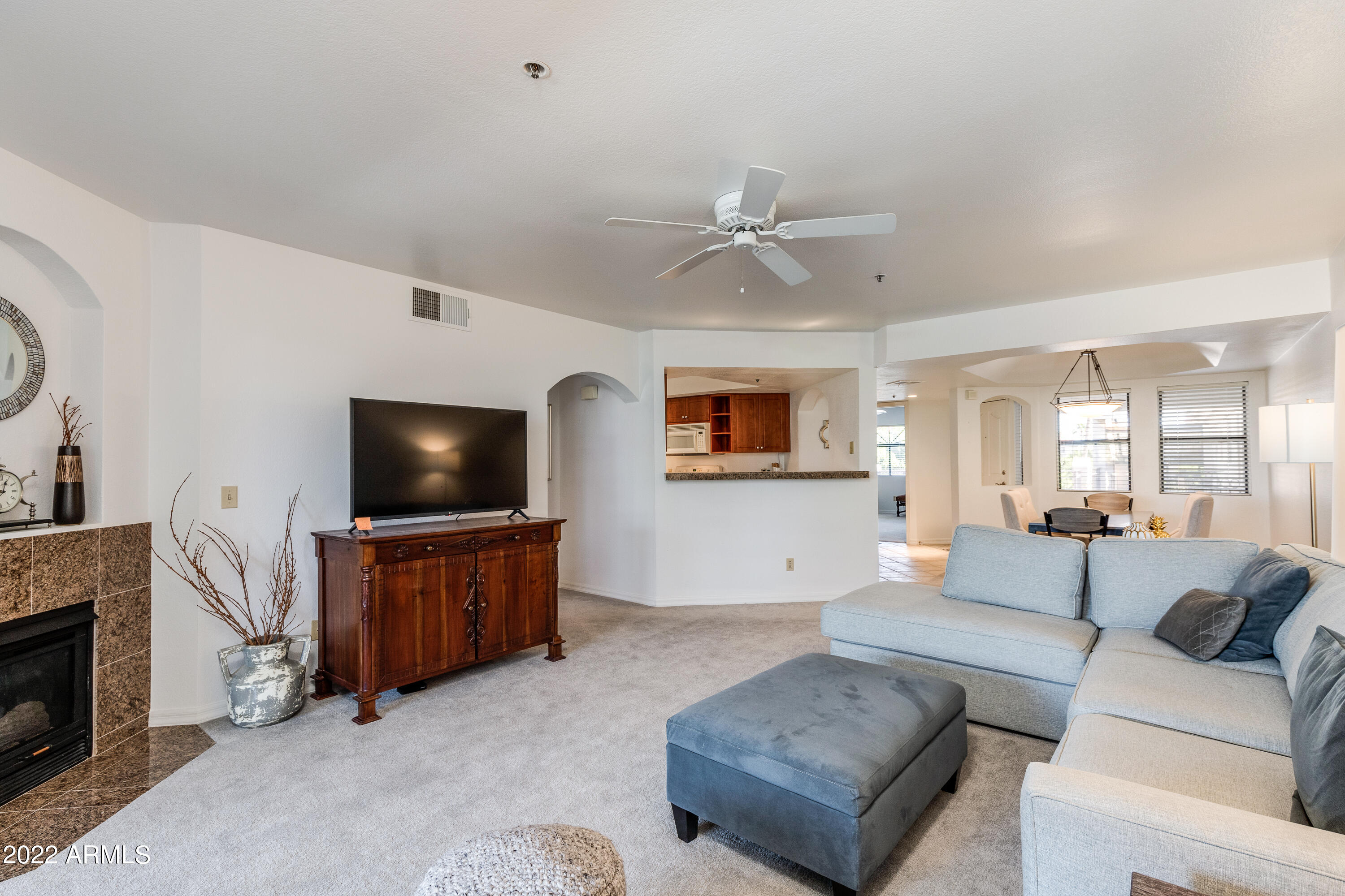 5104 N 32ND Street, 425