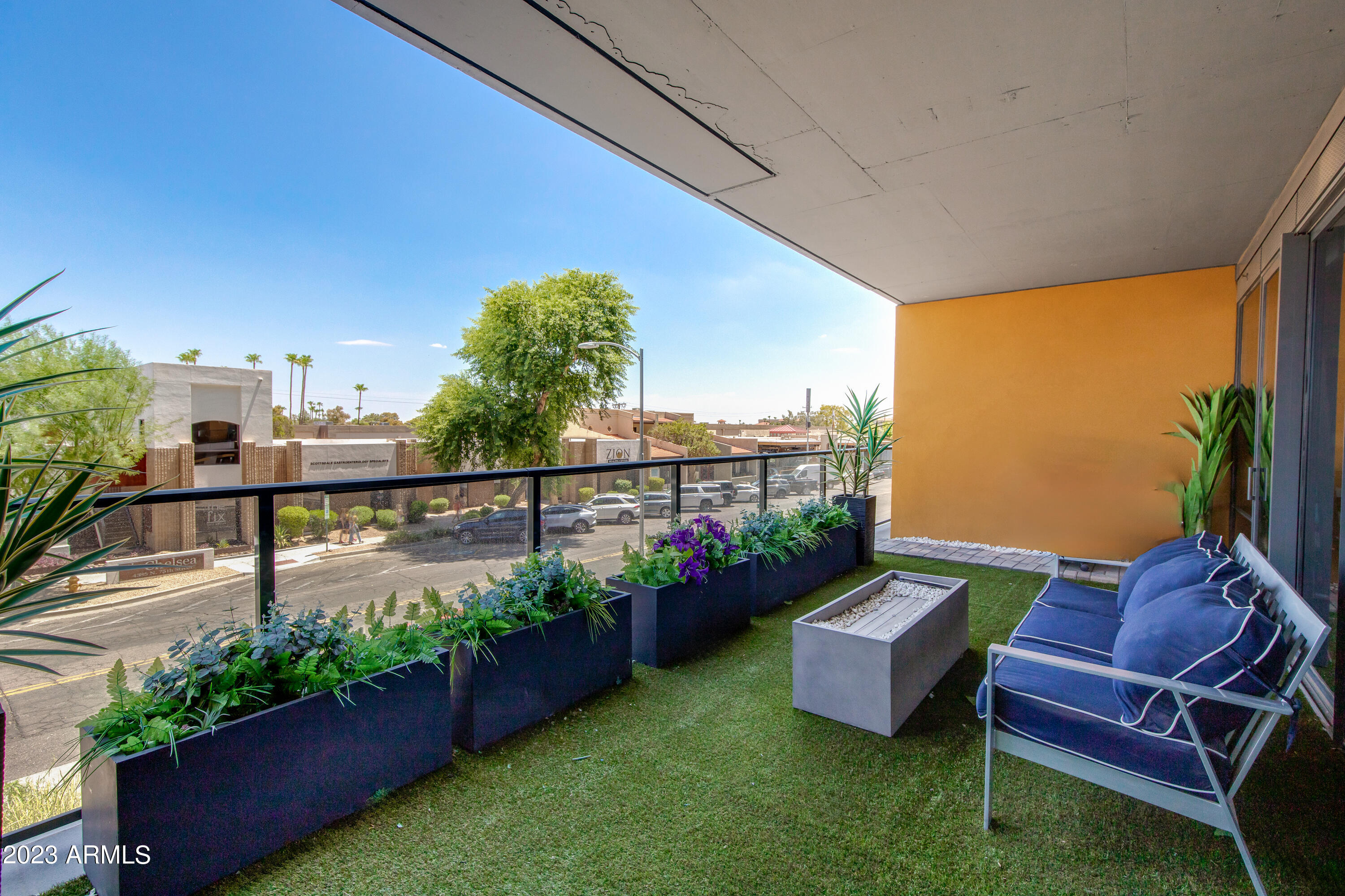 4422 N 75TH Street, 2011