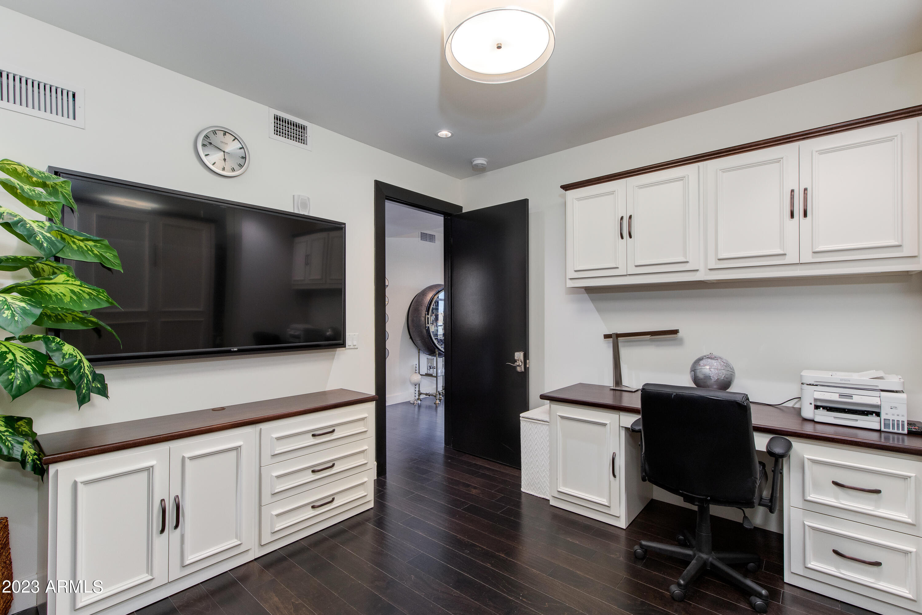 4422 N 75TH Street, 2011