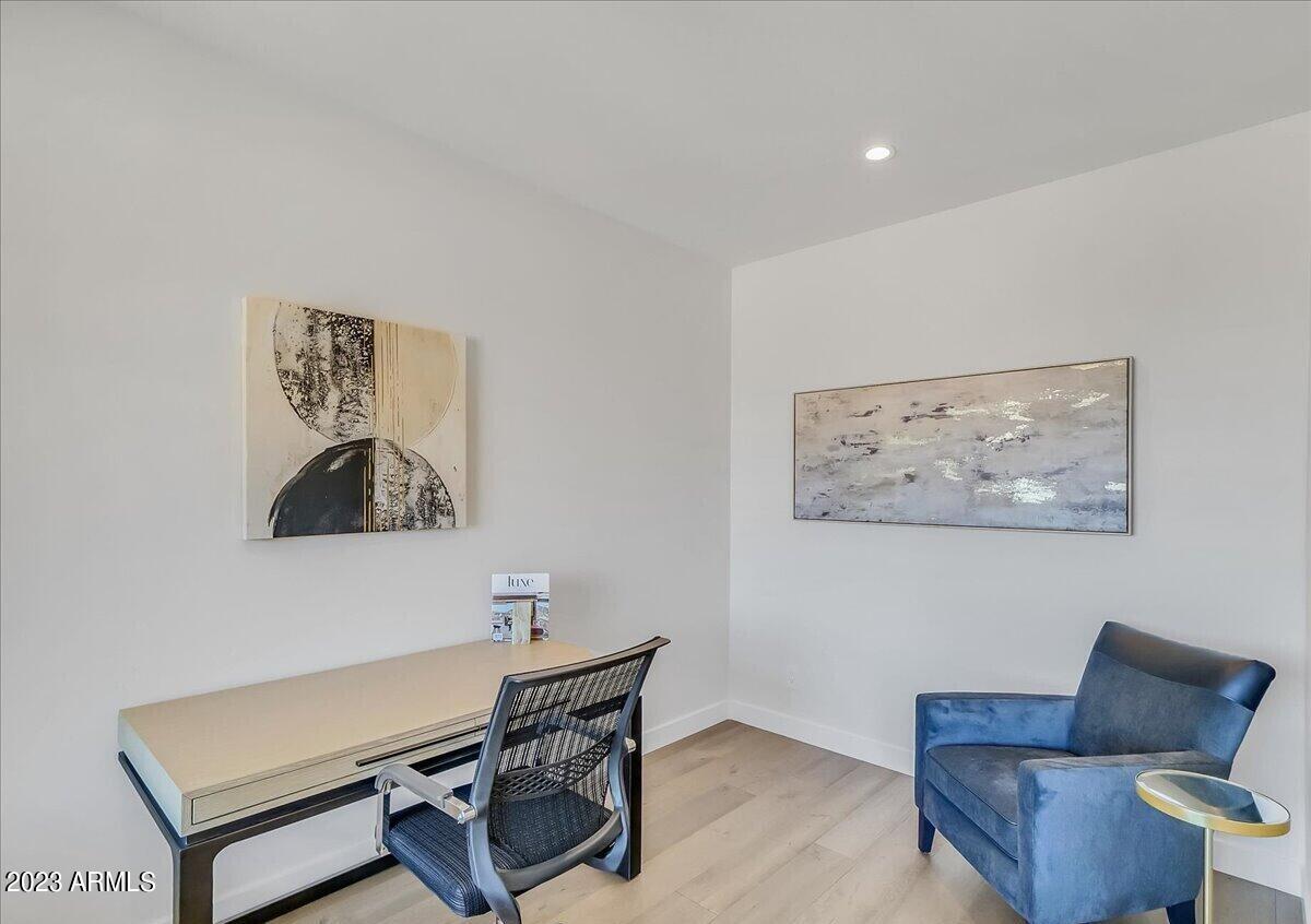 6500 E CAMELBACK Road, 1008