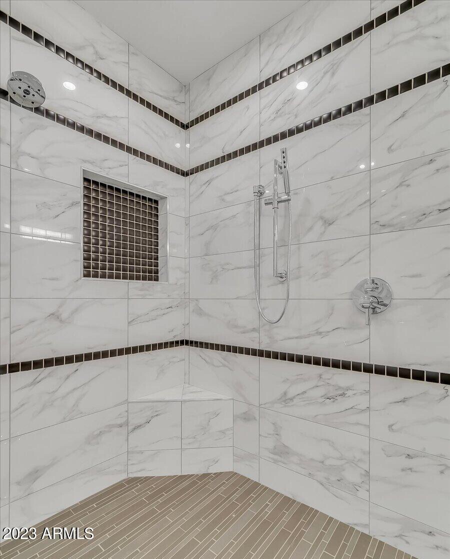 6500 E CAMELBACK Road, 1008