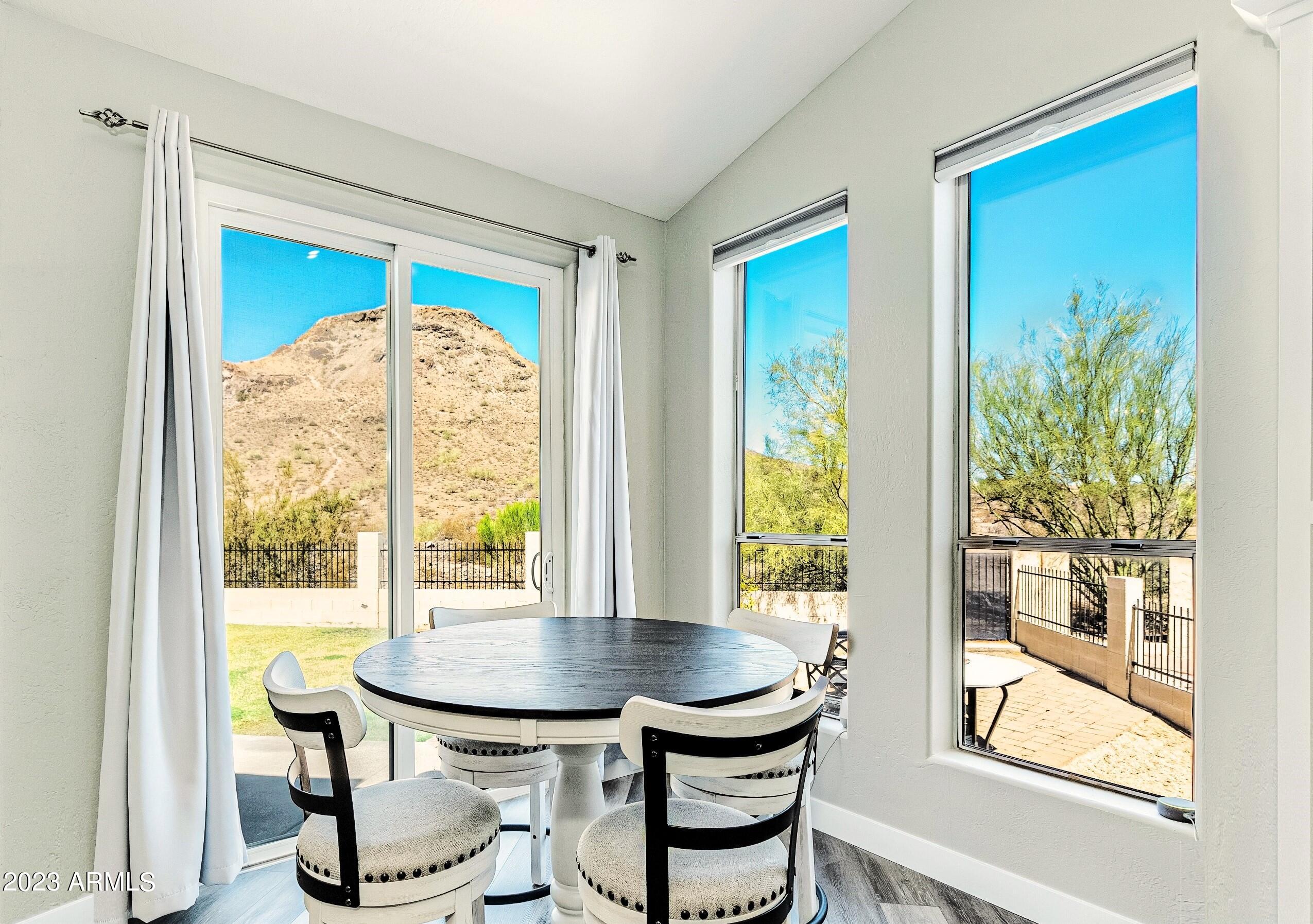 1706 E Gelding Drive