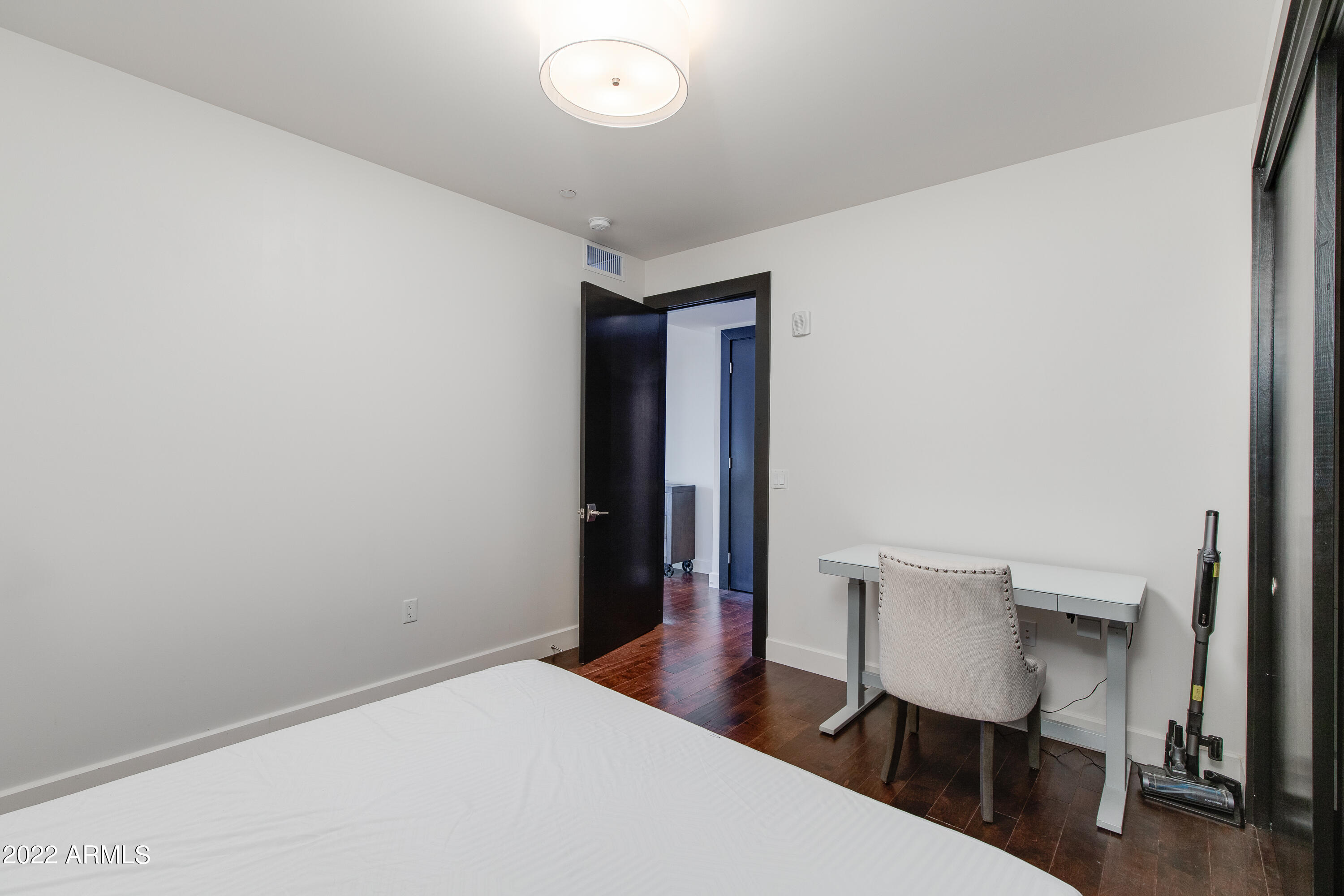 4422 N 75TH Street, 3010