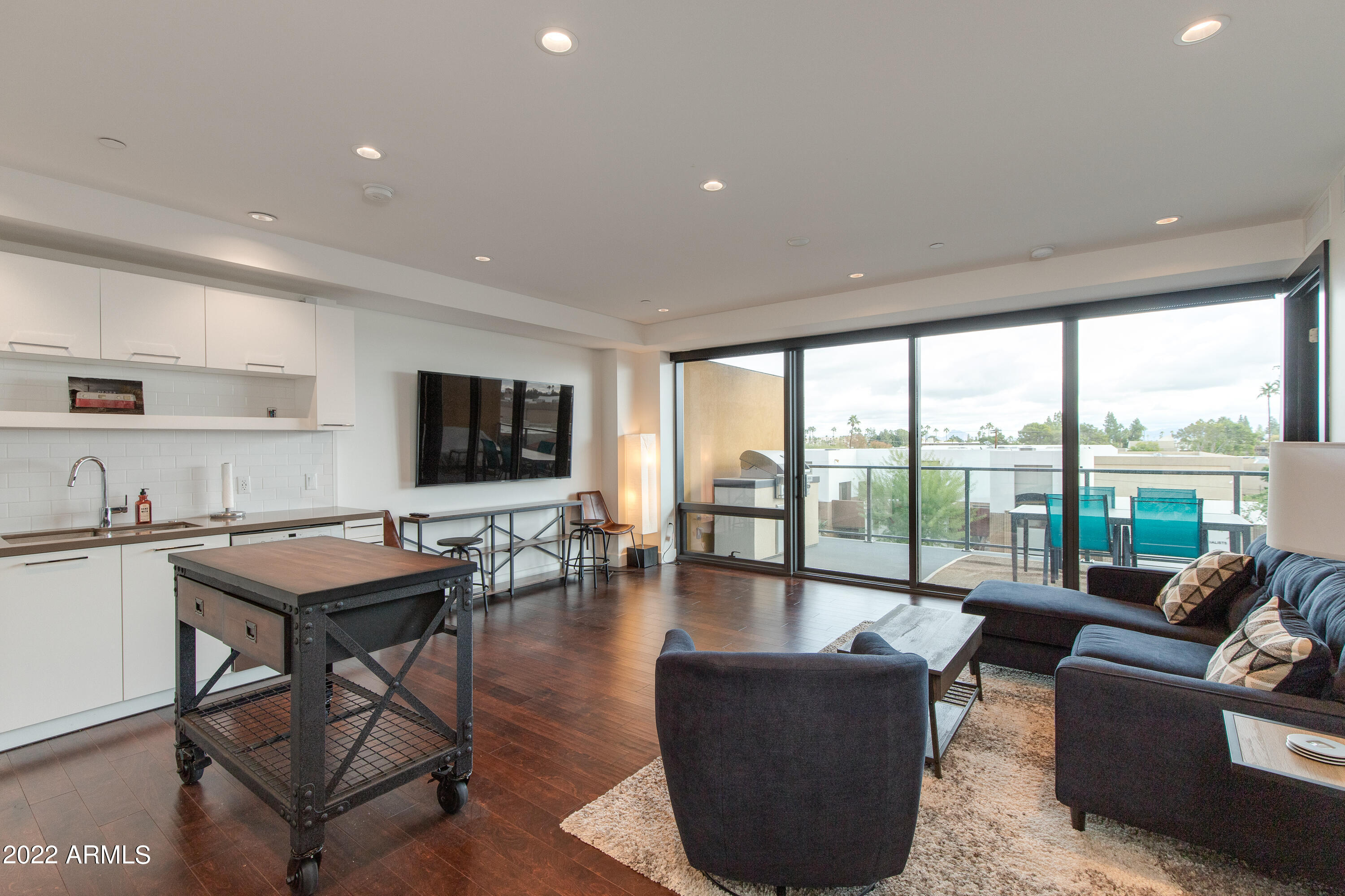 4422 N 75TH Street, 3010