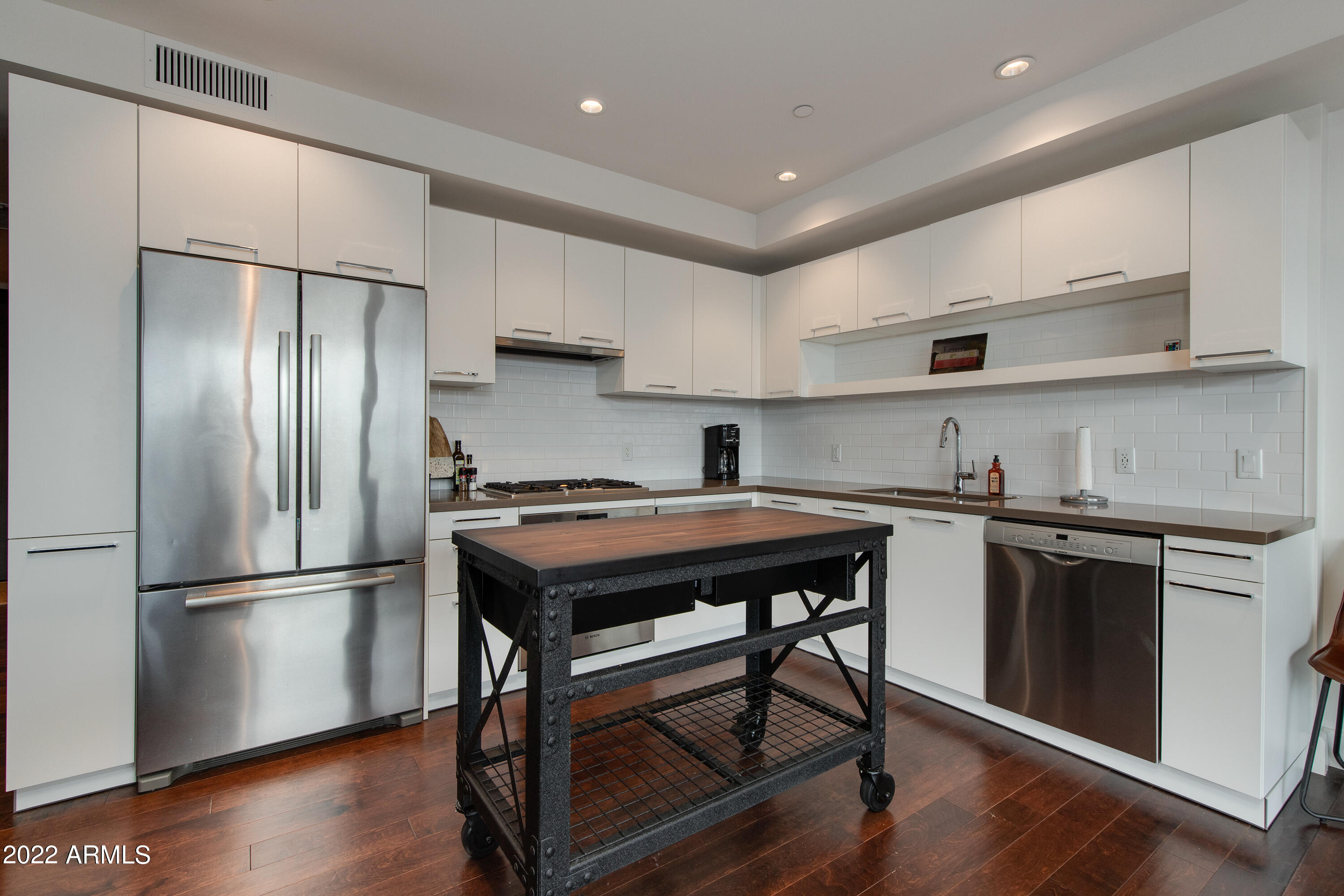 4422 N 75TH Street, 3010