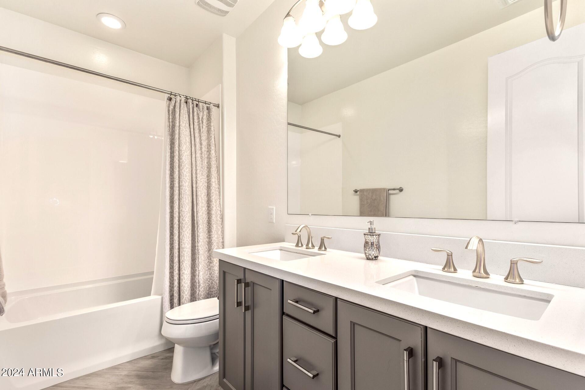 7480 E PARAISO Drive