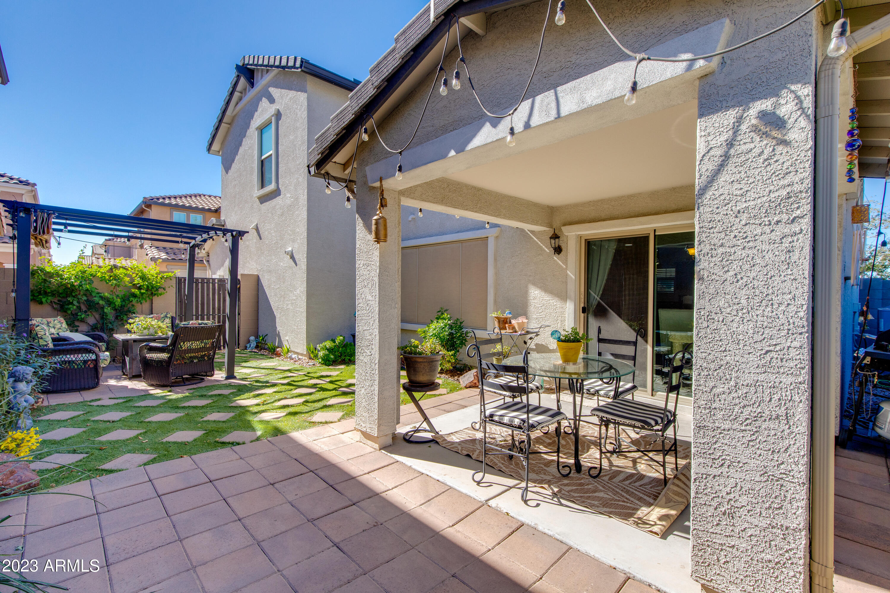 1447 N BALBOA Street