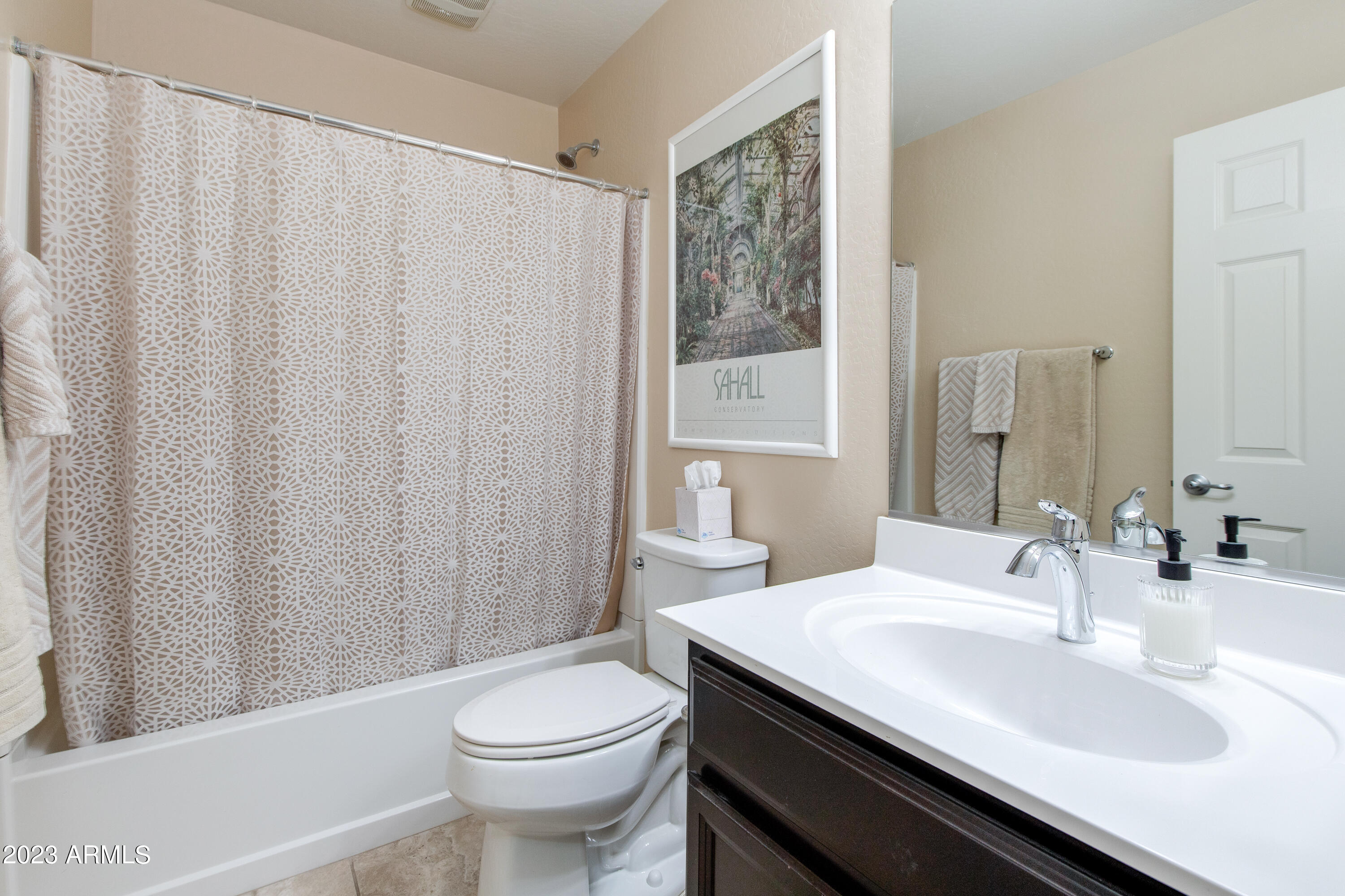 1447 N BALBOA Street