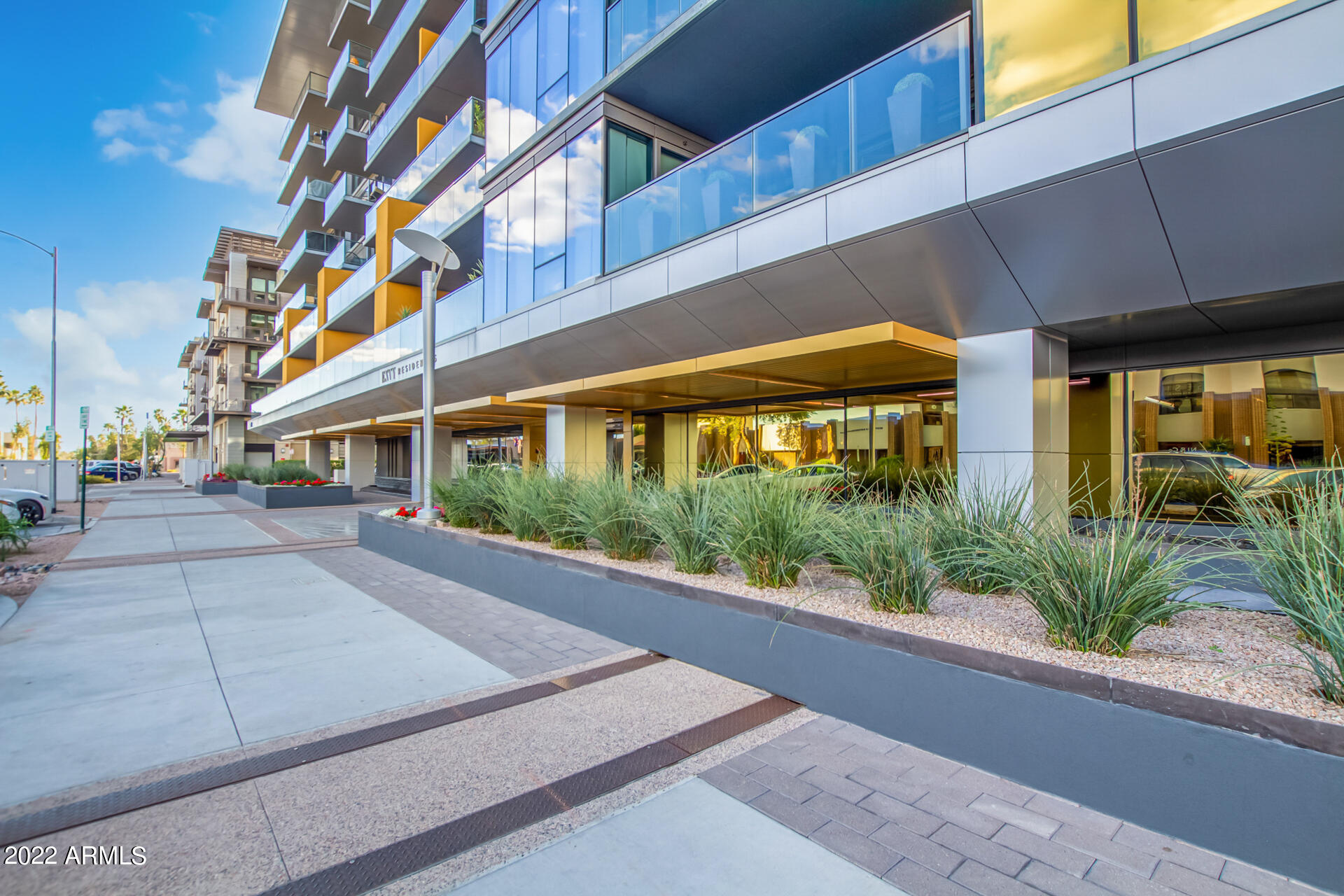 4422 N 75TH Street, 4002