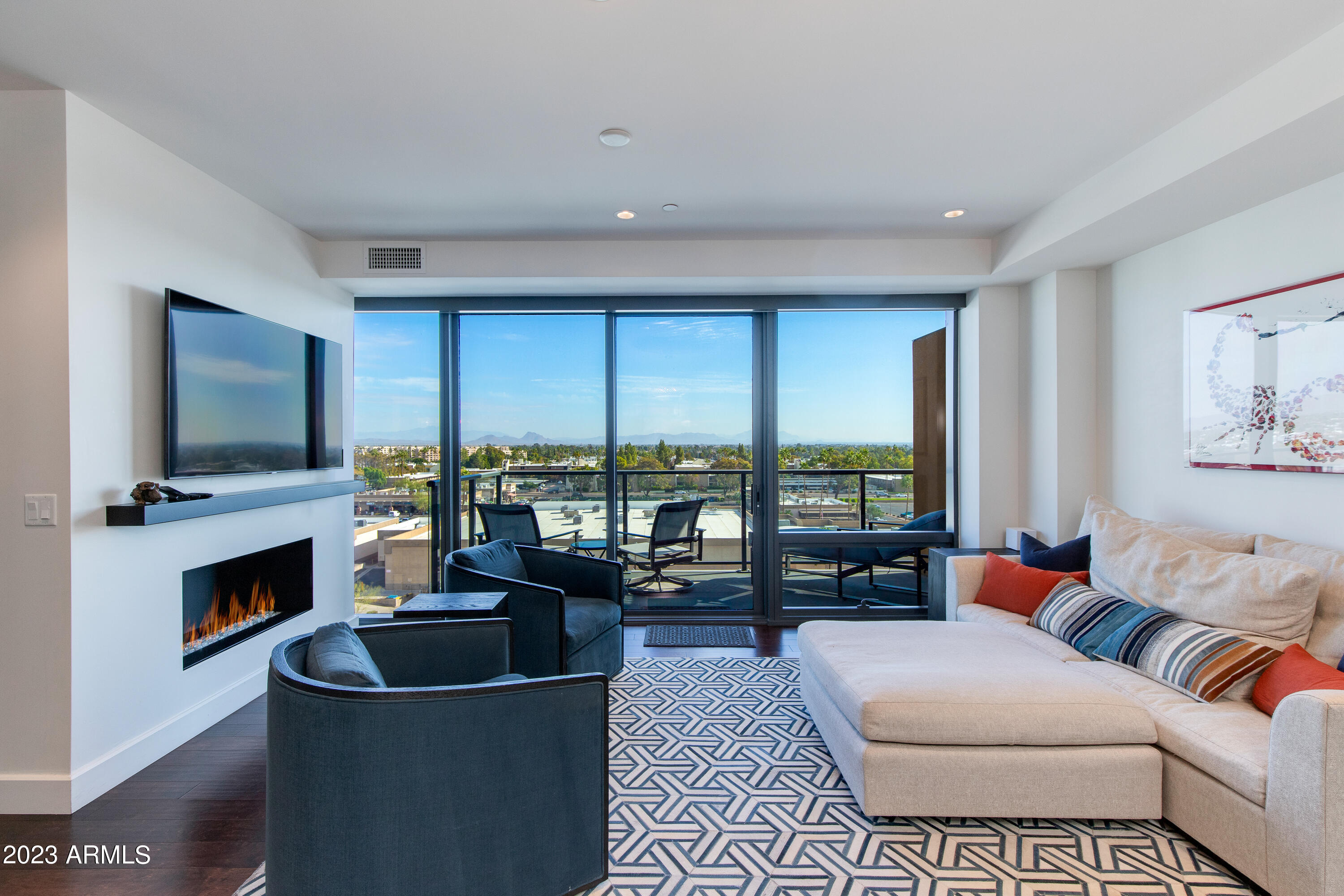 4422 N 75TH Street, 7011