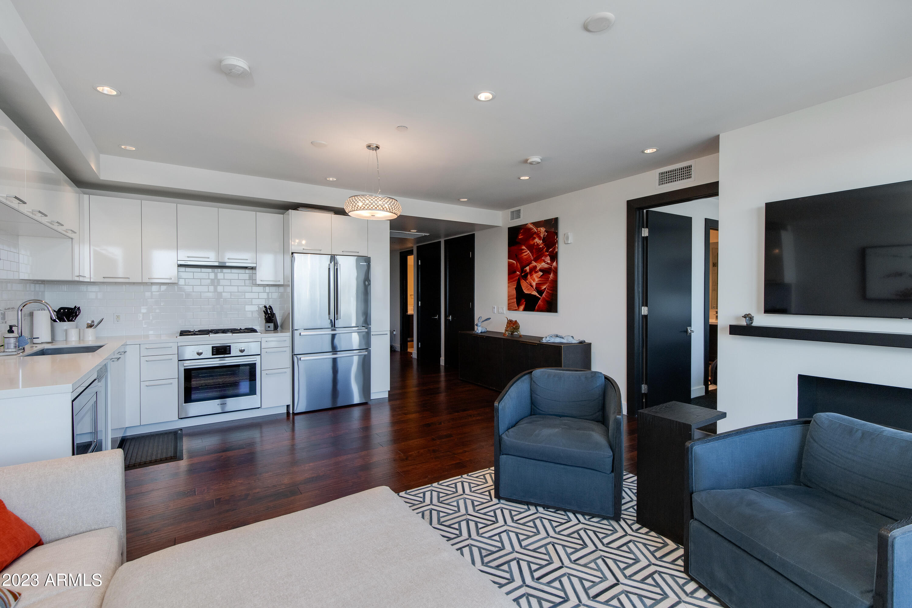 4422 N 75TH Street, 7011