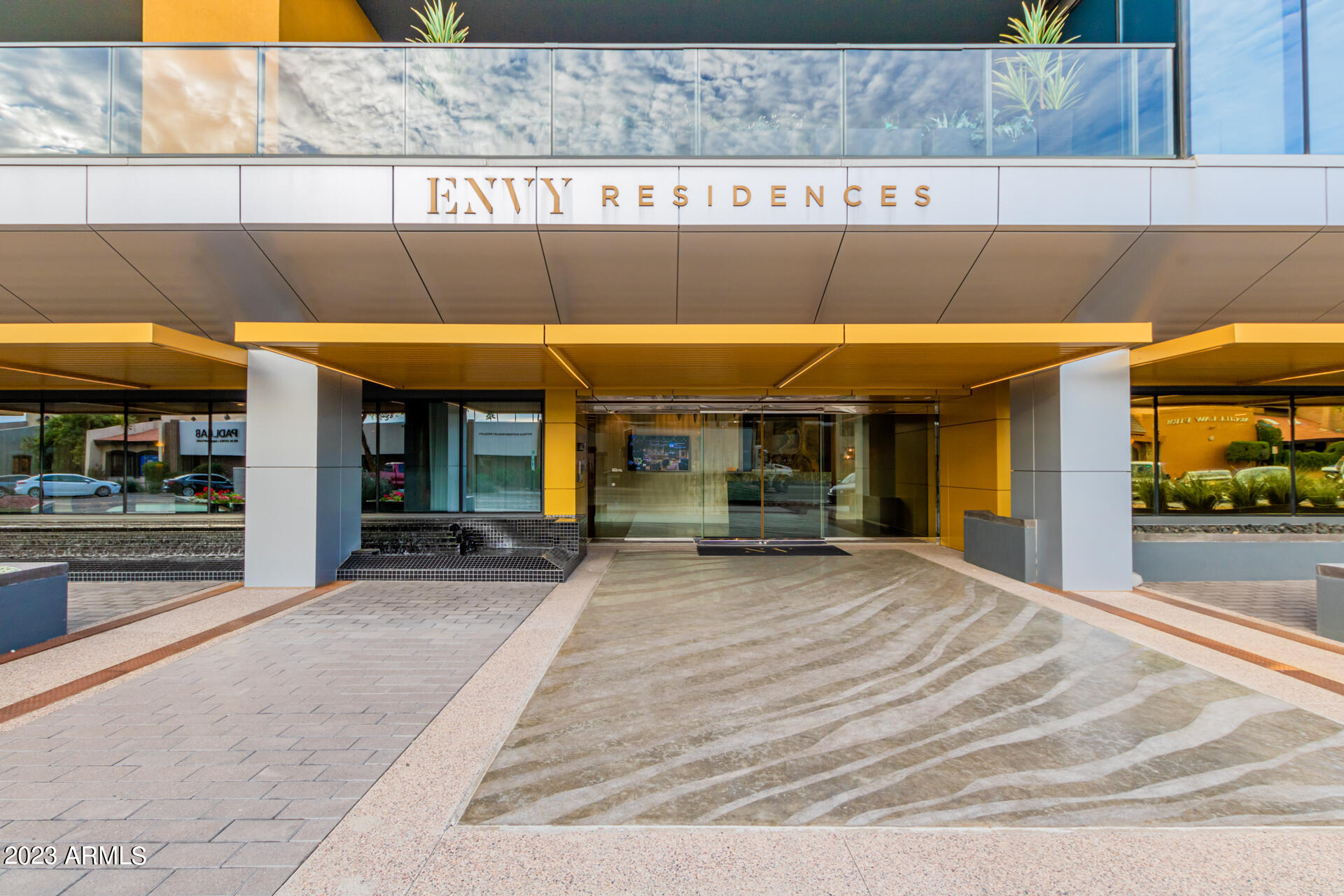 4422 N 75TH Street, 7009