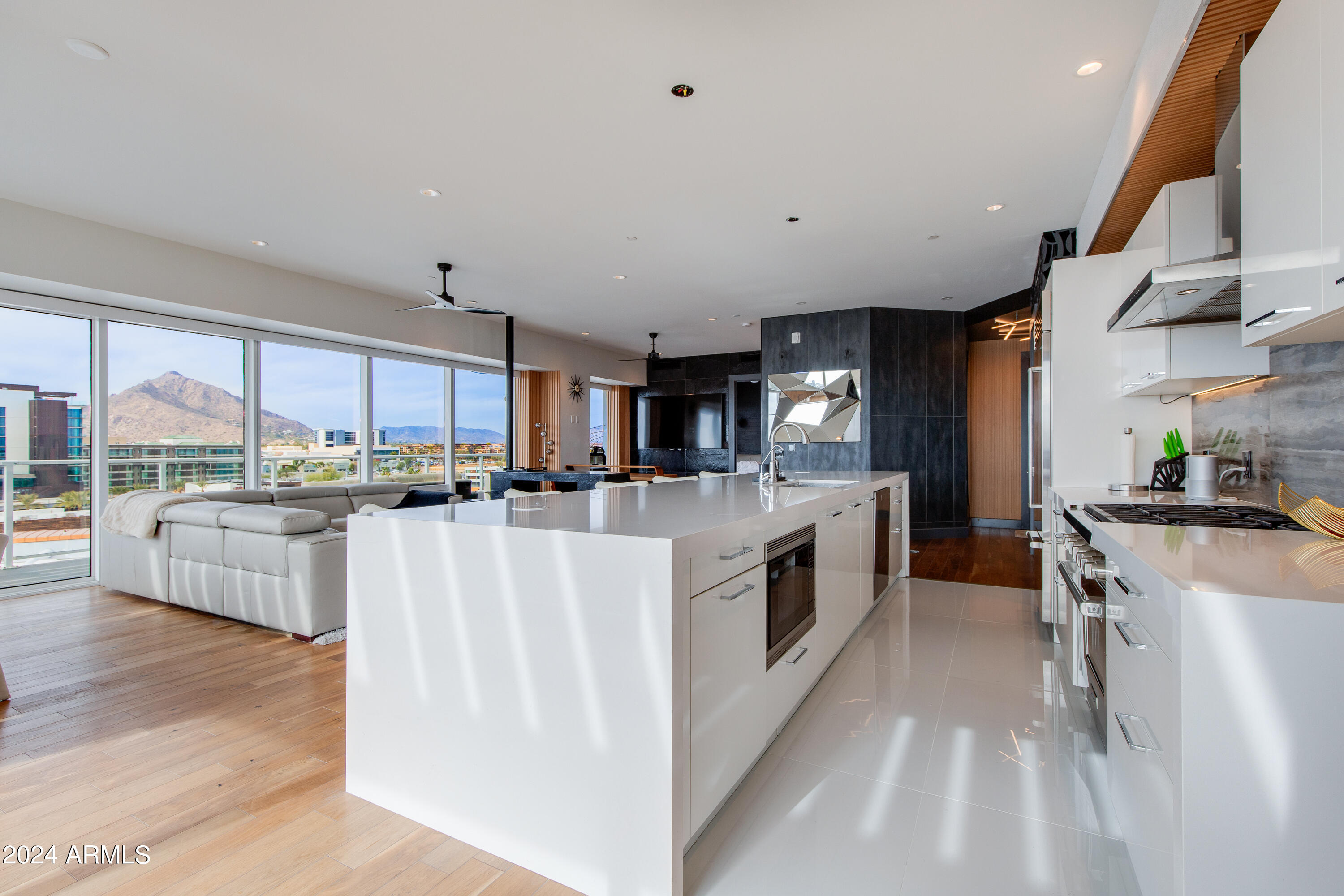 4422 N 75TH Street, 8004