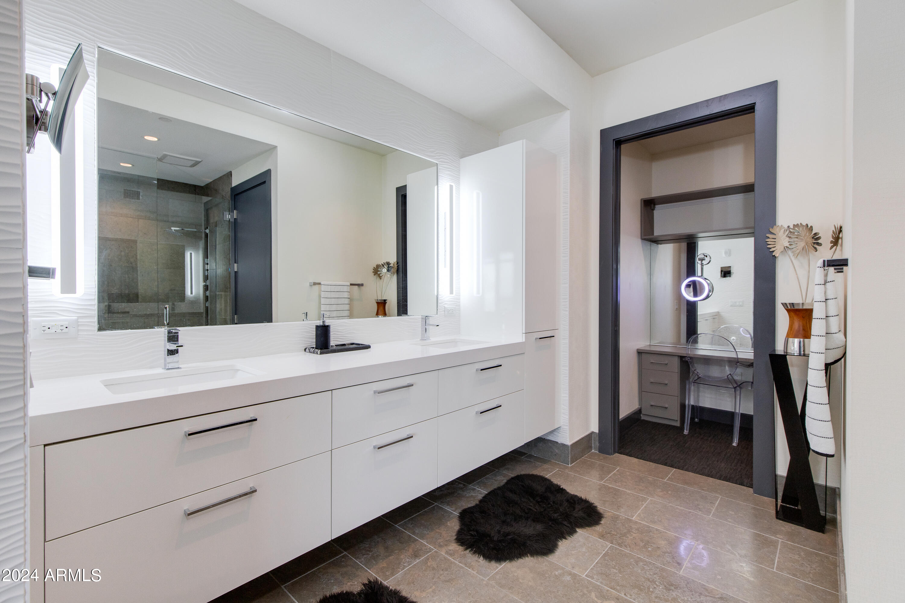 4422 N 75TH Street, 8004