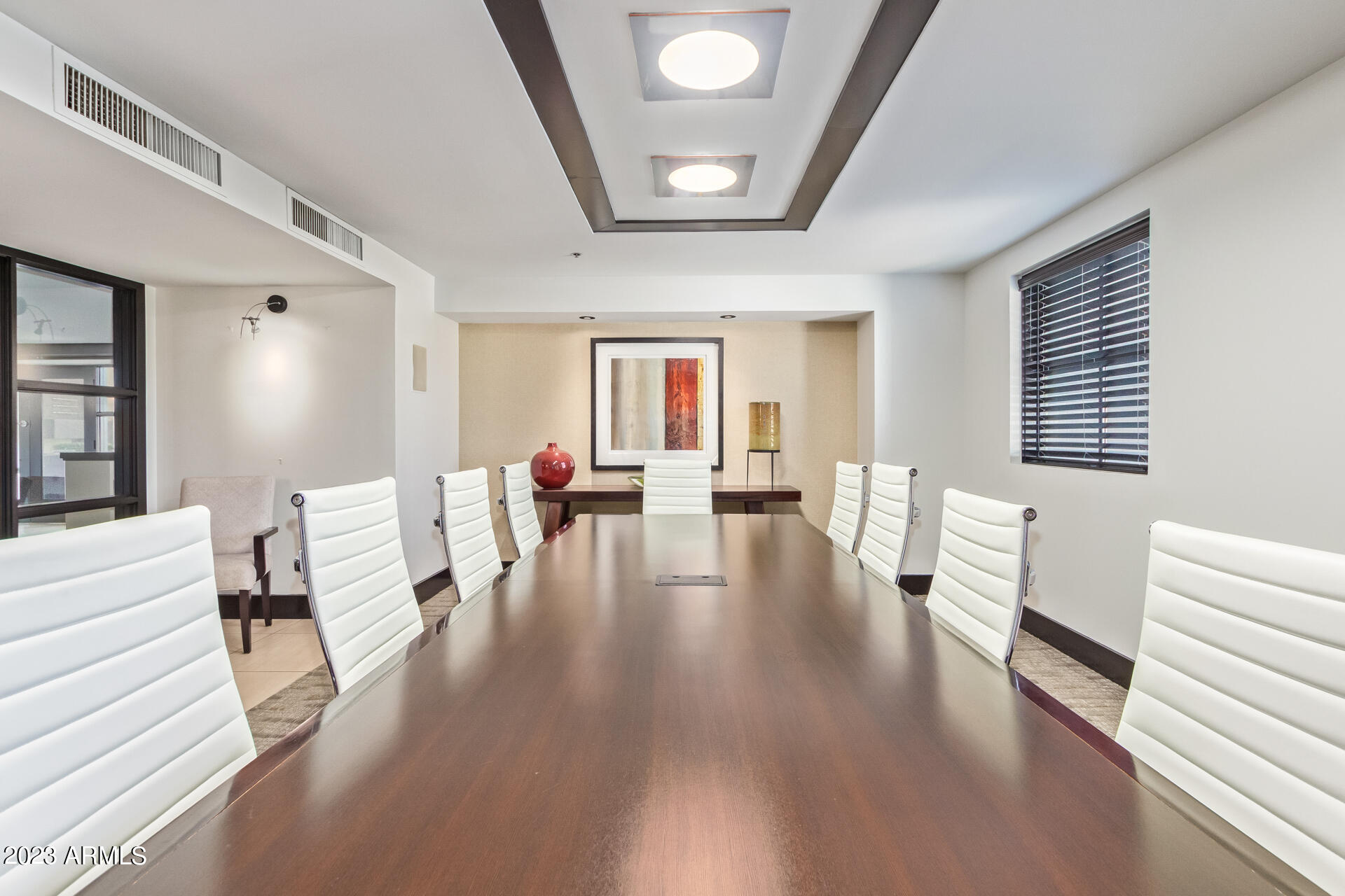 15802 N 71ST Street, 215