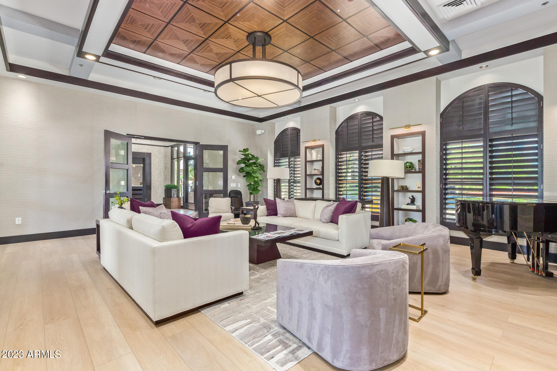 15802 N 71ST Street, 215