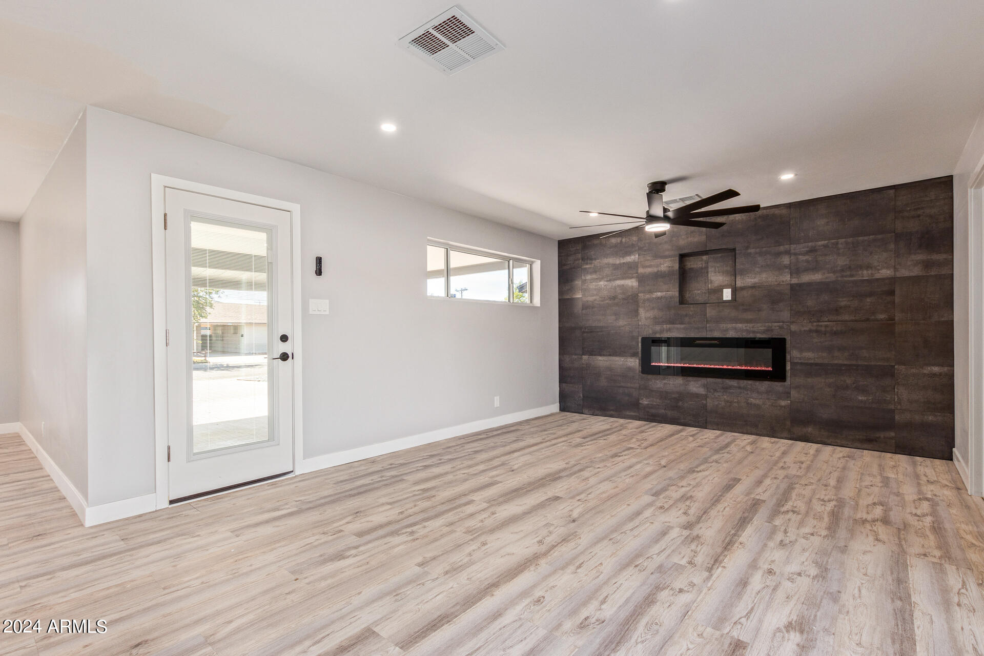 7008 E LATHAM Street