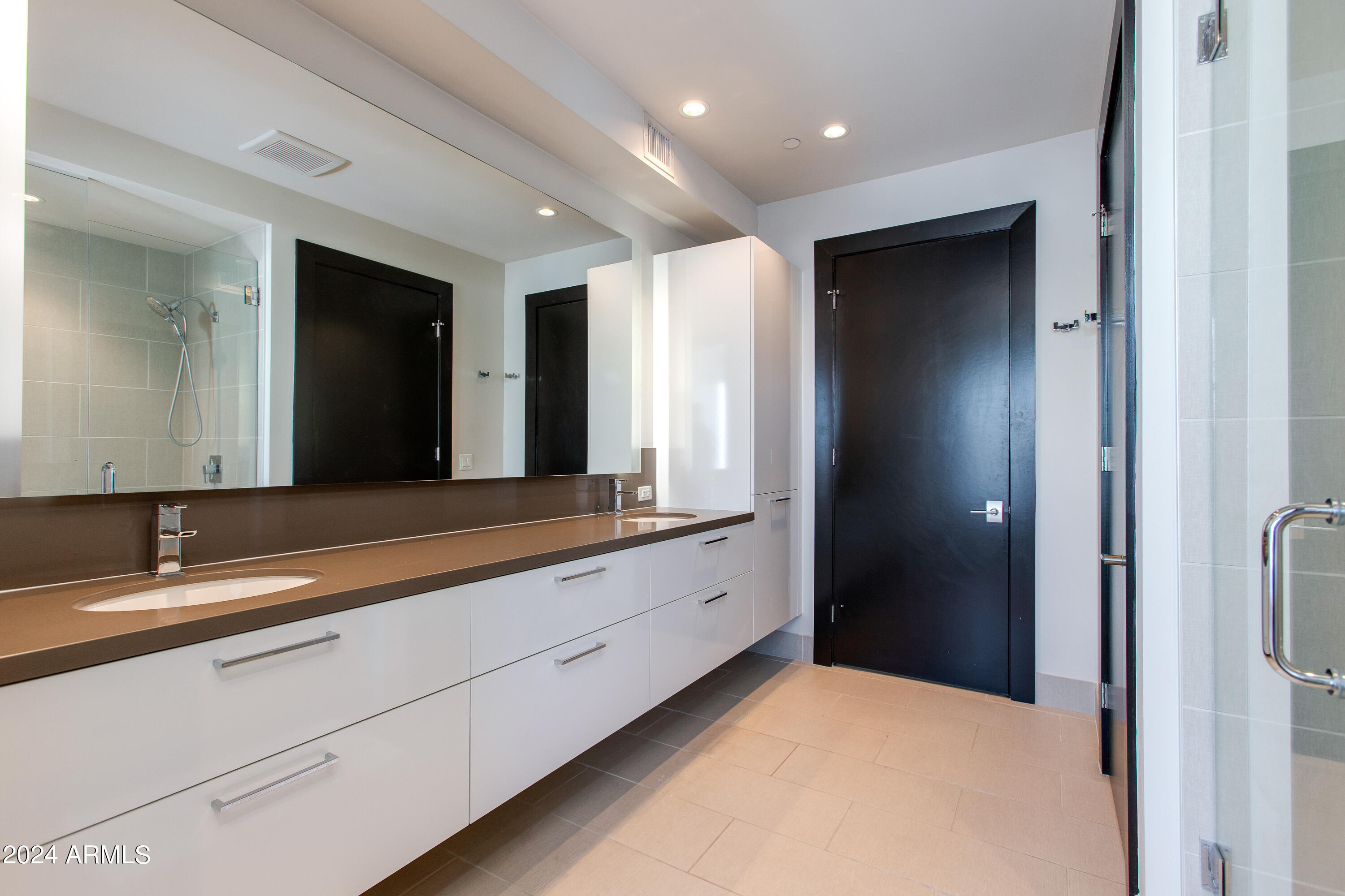 4422 N 75TH Street, 6001