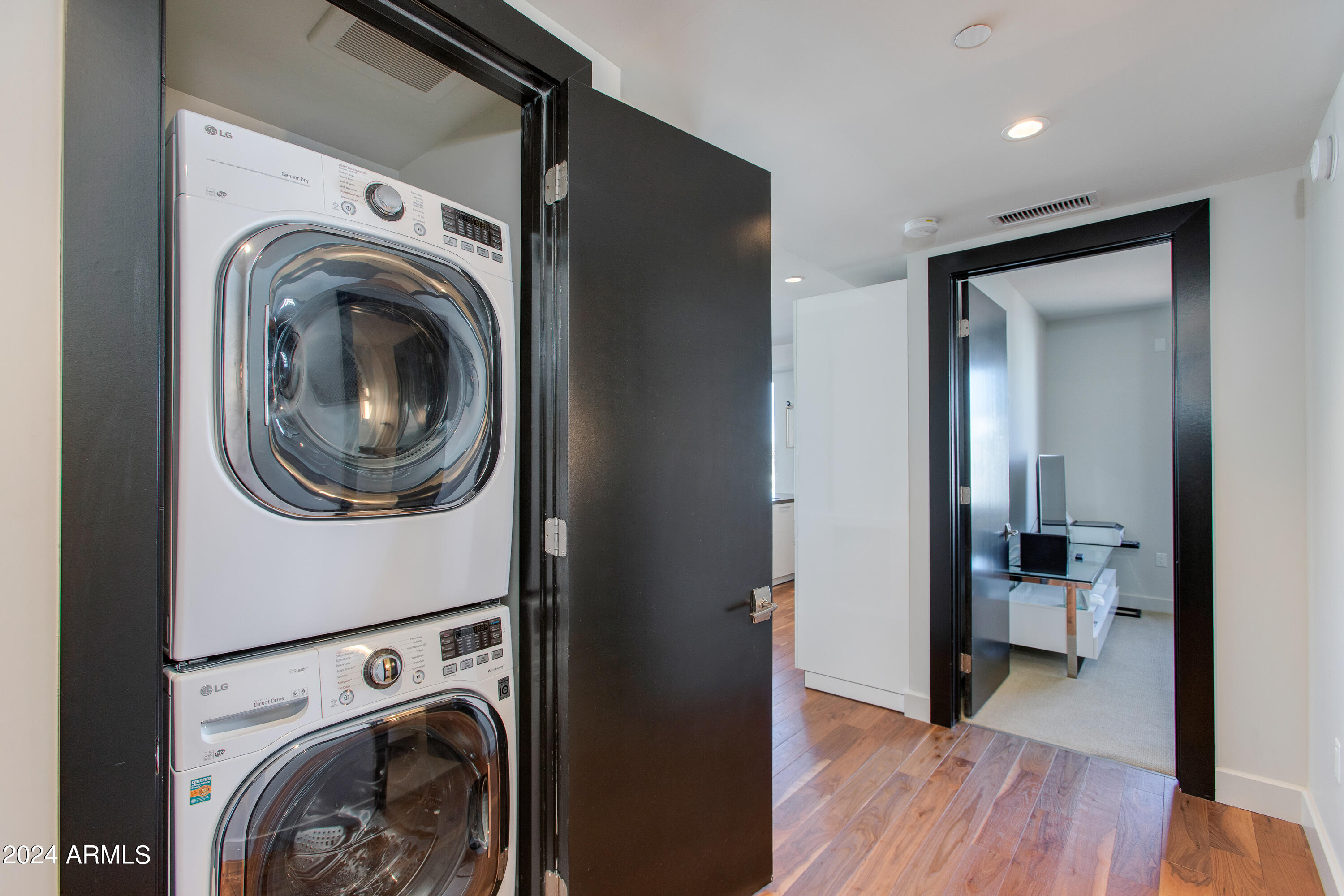 4422 N 75TH Street, 6001