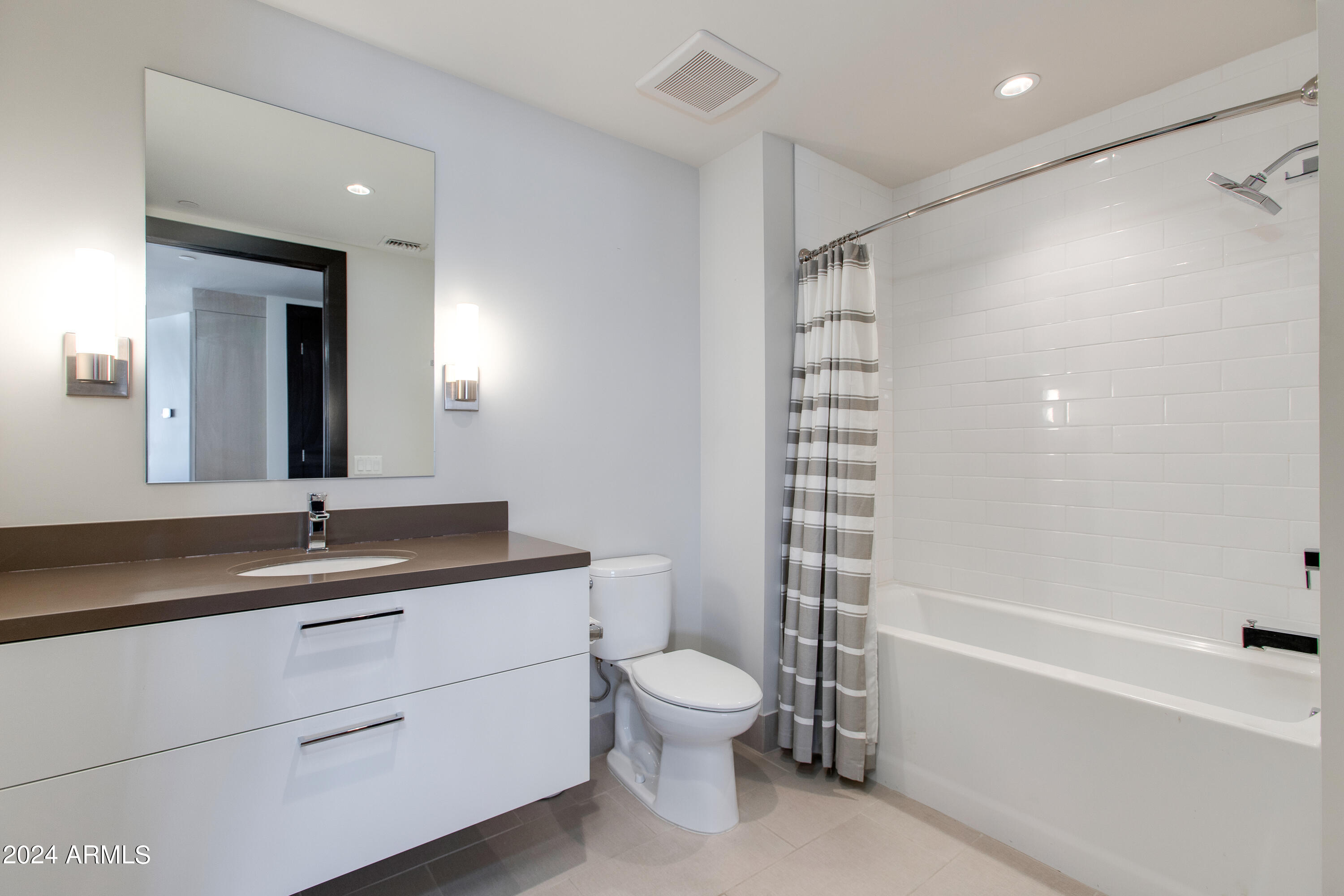 4422 N 75TH Street, 6001