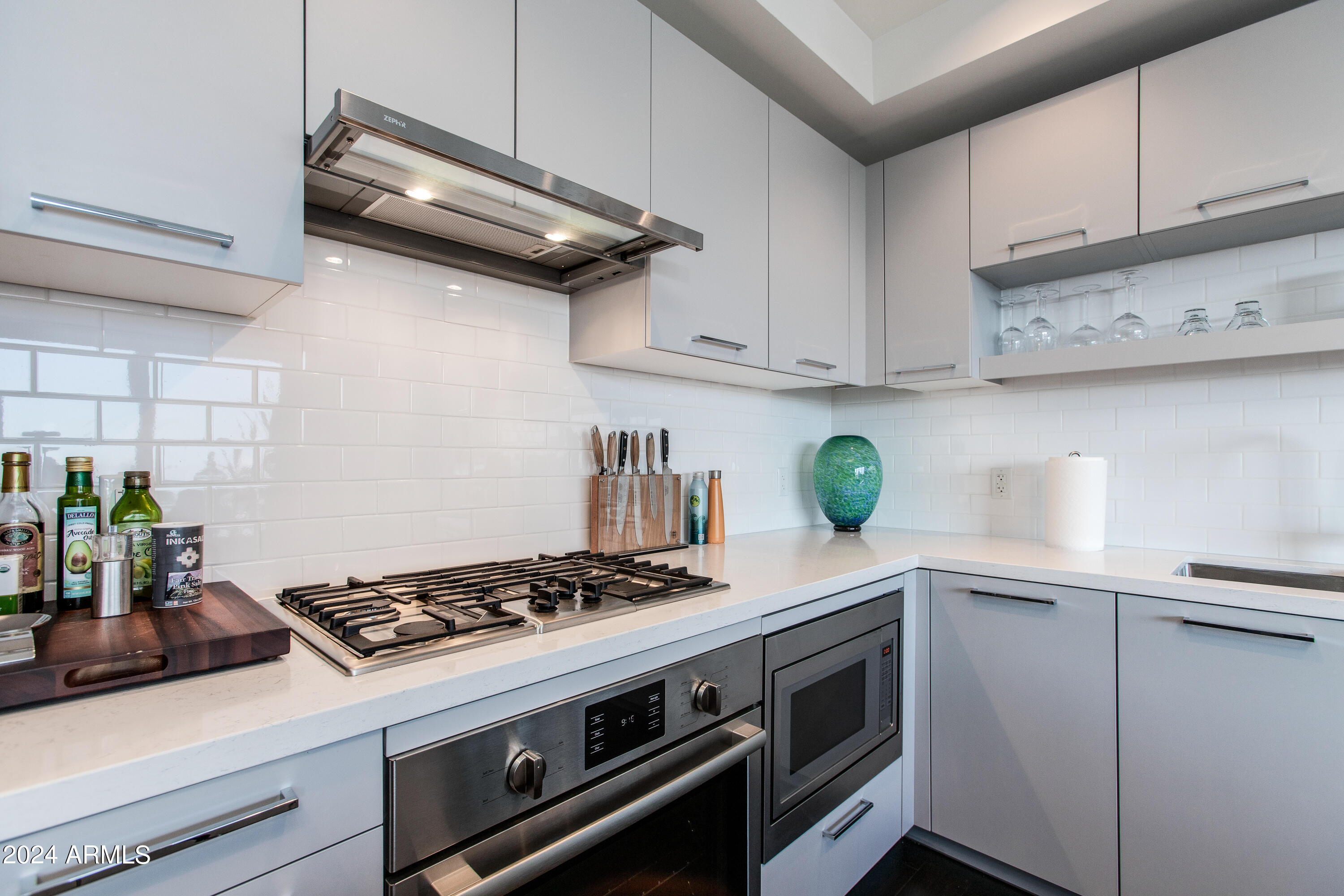 4422 N 75TH Street, 4010