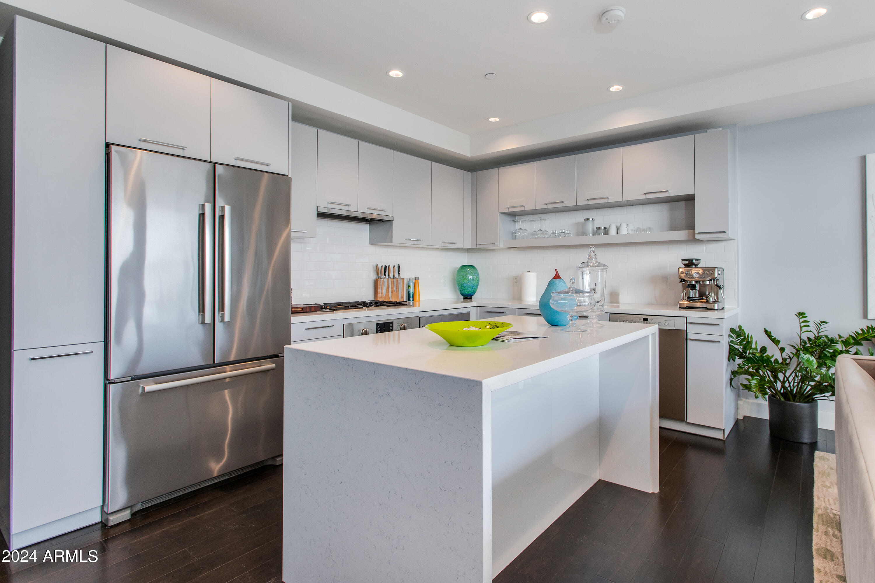 4422 N 75TH Street, 4010