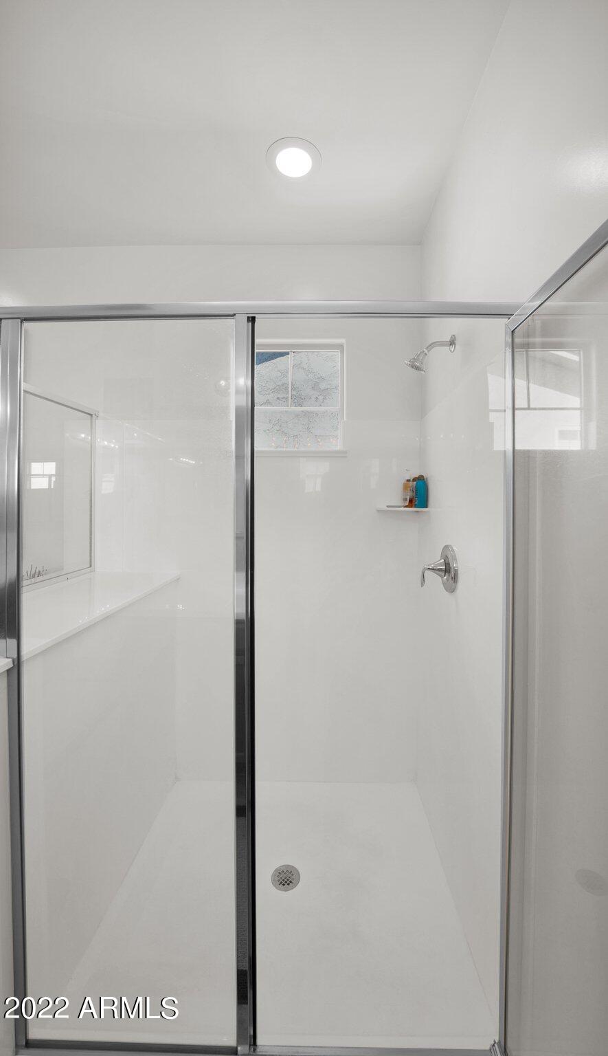 7033 E DIAMOND Street