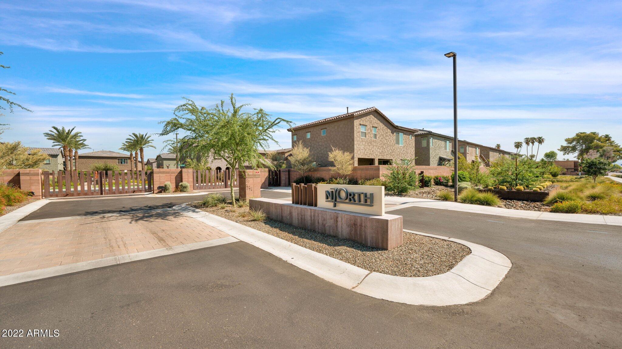 7033 E DIAMOND Street