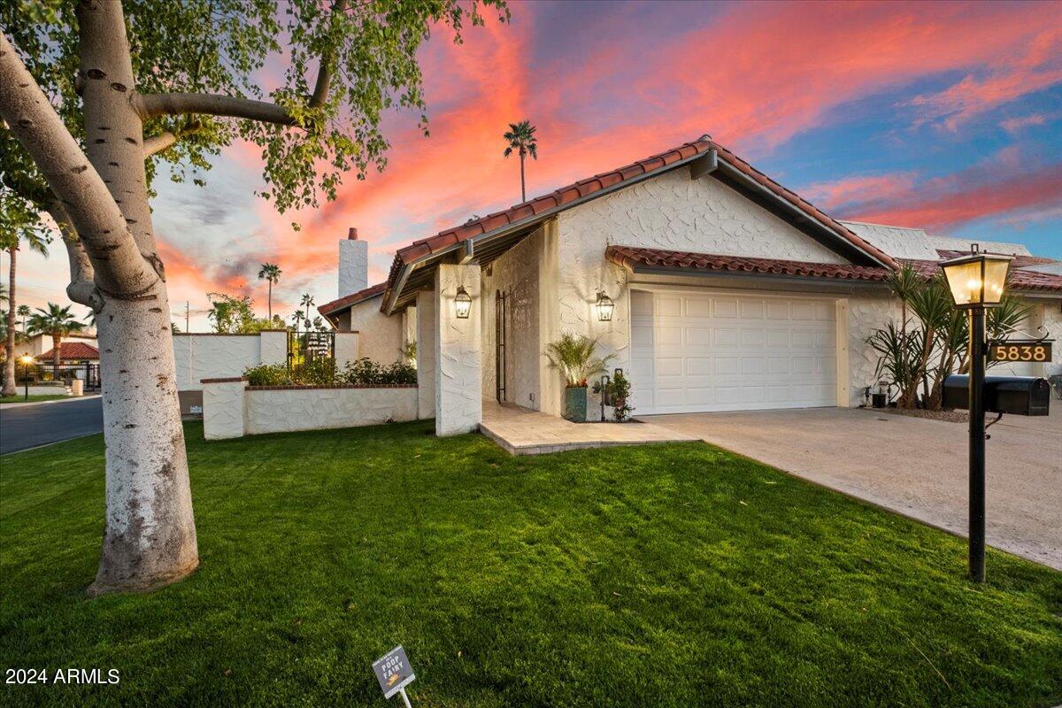 5838 N Scottsdale Road