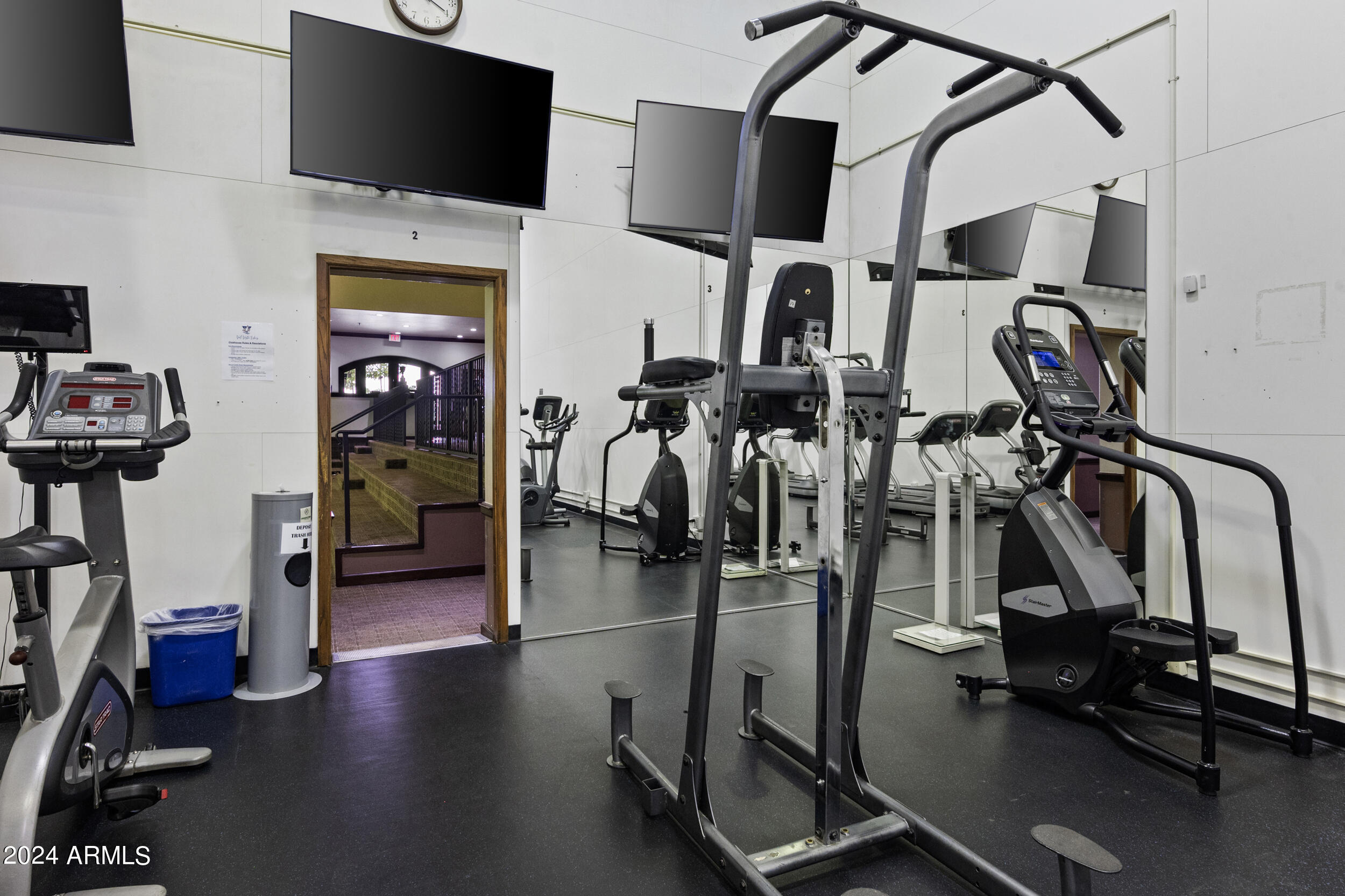 1633 E LAKESIDE Drive 160