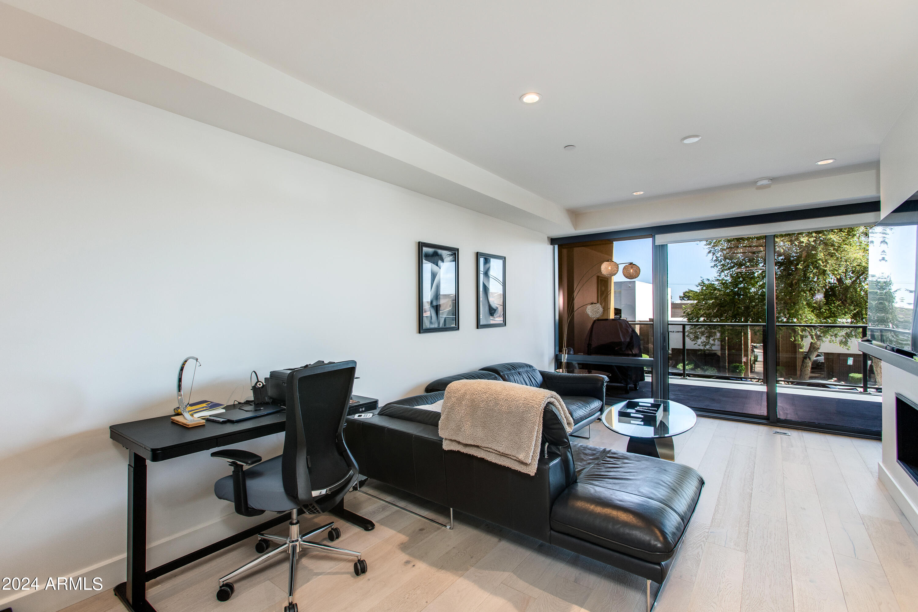 4422 N 75TH Street, 2009