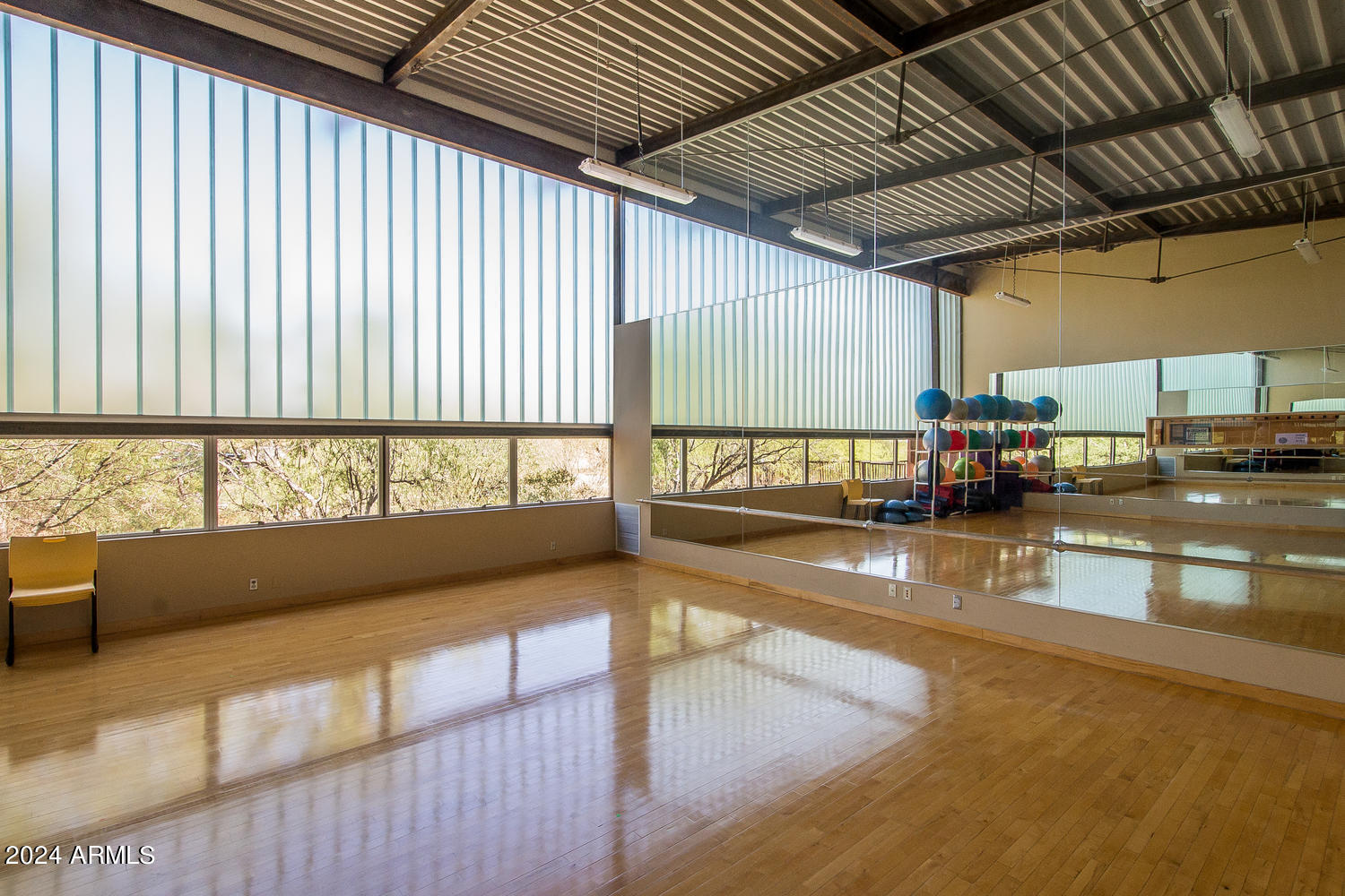 10700 E CARIBBEAN Lane