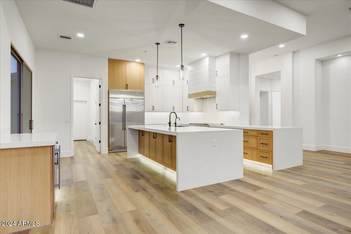 10700 E CARIBBEAN Lane