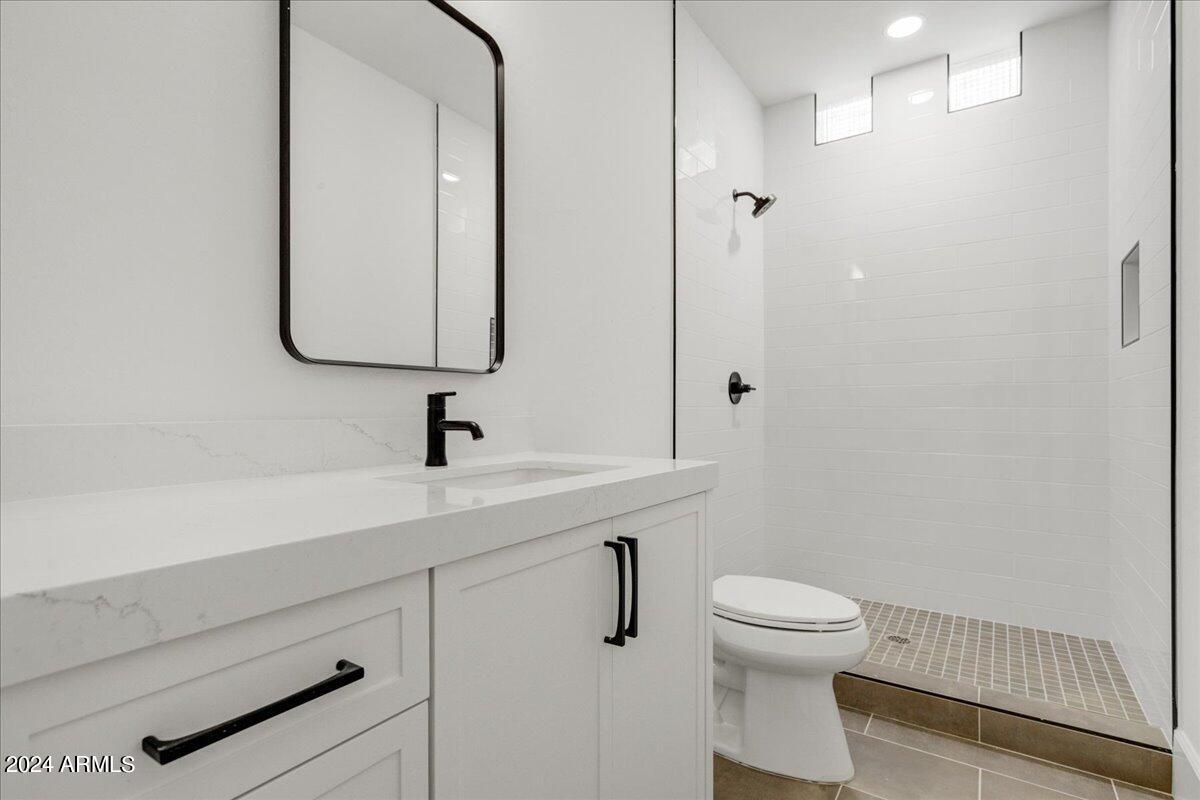 10700 E CARIBBEAN Lane