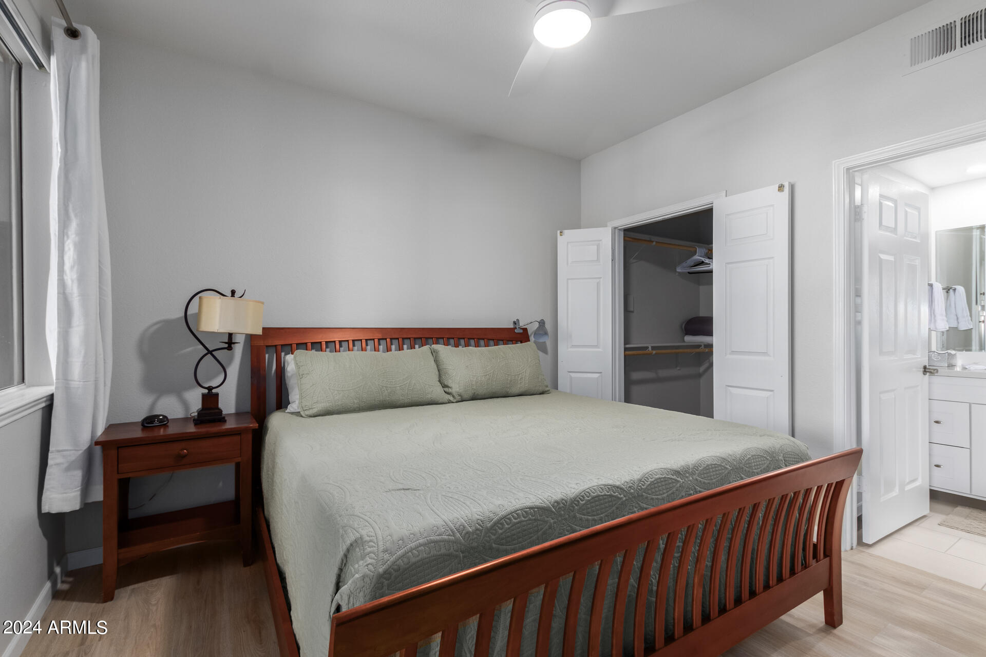 7009 E ACOMA Drive, 1105