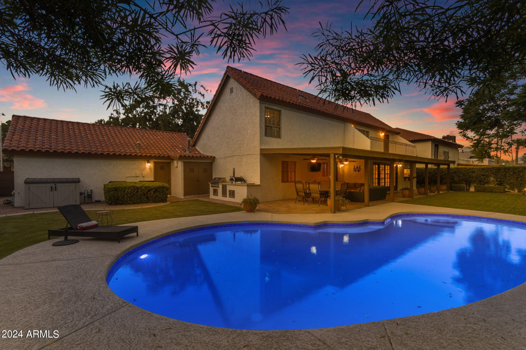 15 E CACTUS WREN Drive