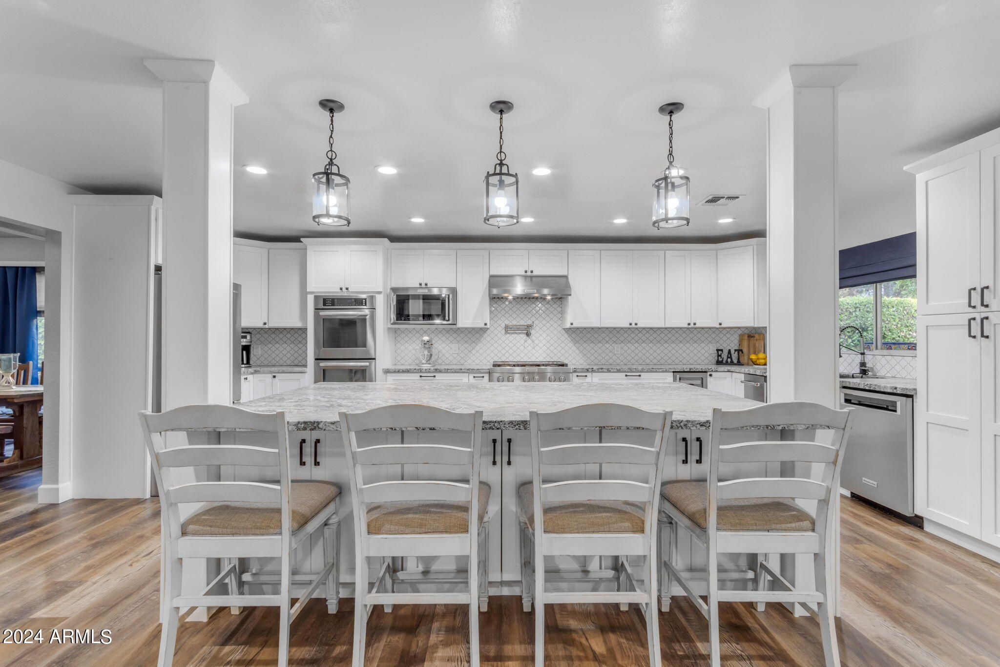 15 E CACTUS WREN Drive