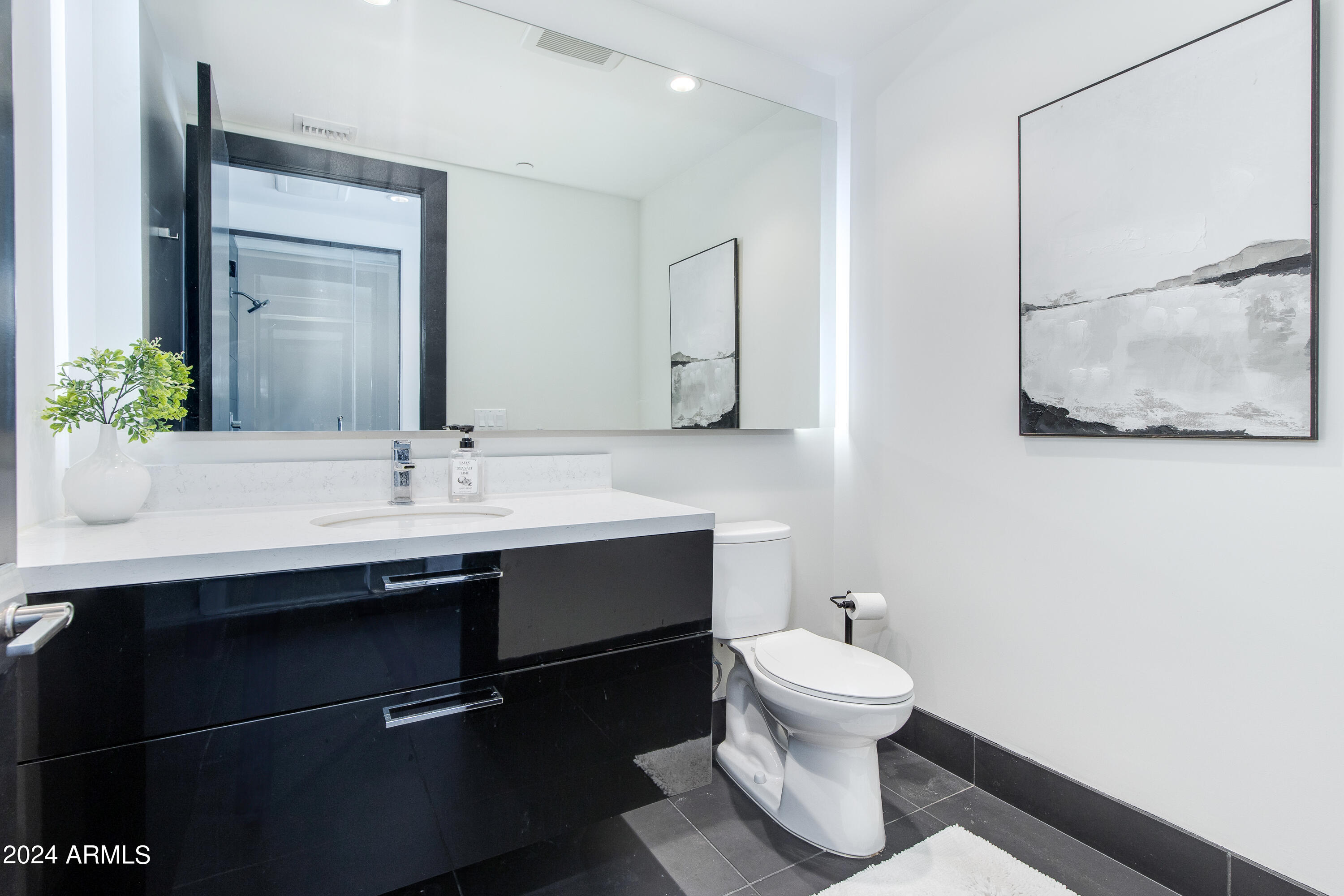 4422 N 75TH Street, 6002