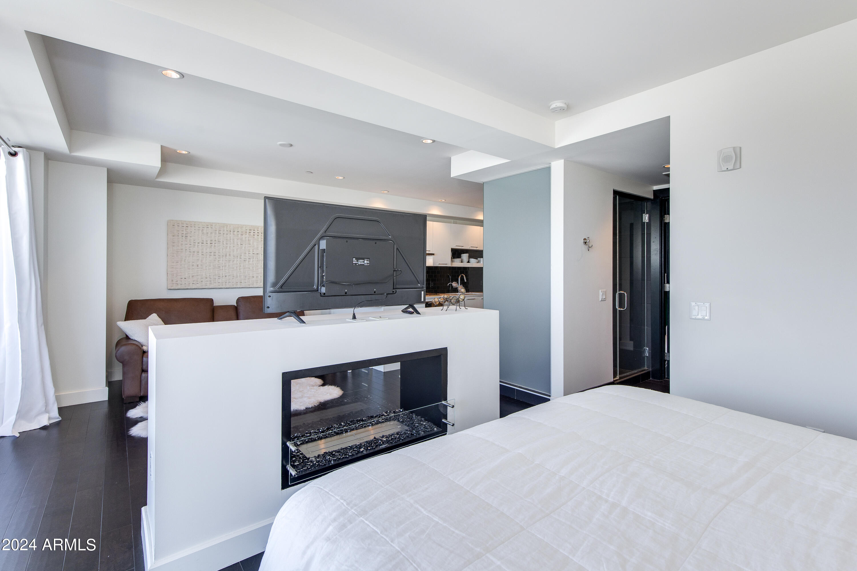 4422 N 75TH Street, 6002