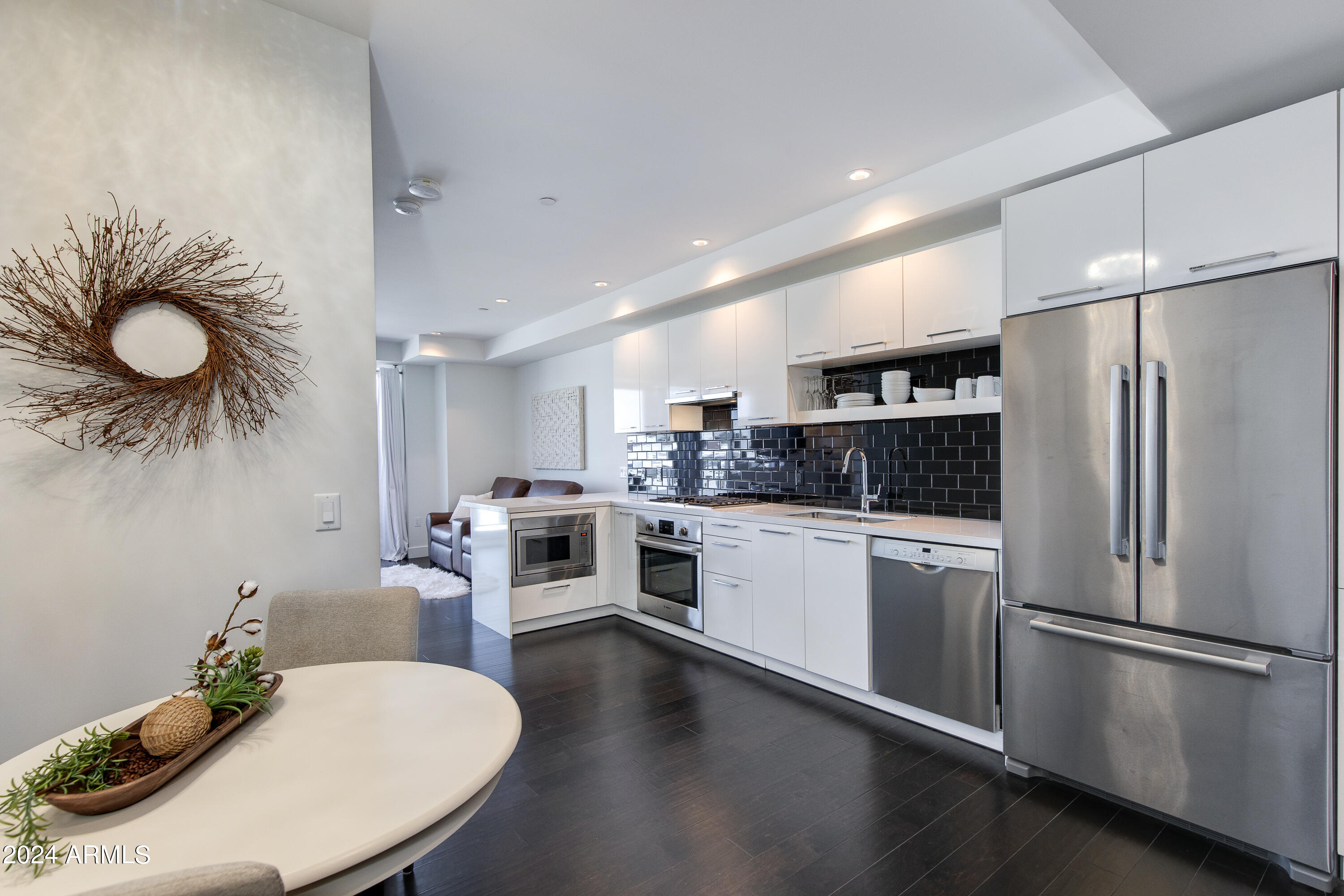 4422 N 75TH Street, 6002