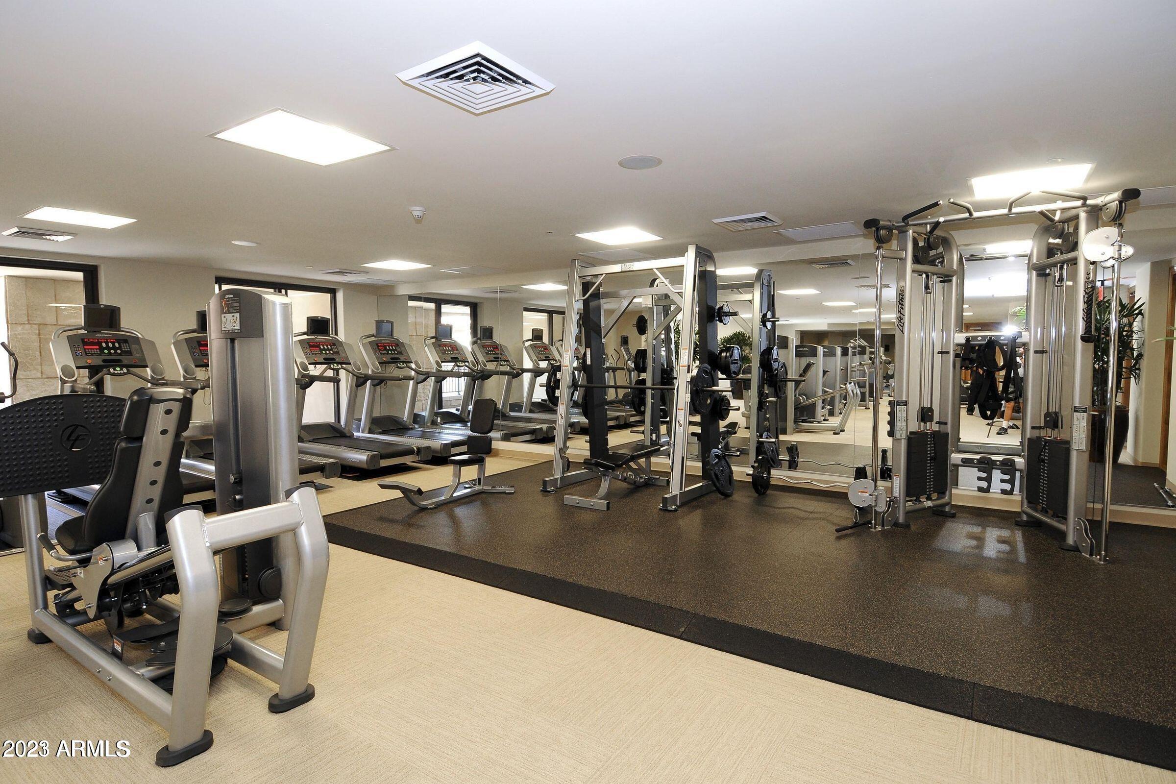 7181 E CAMELBACK Road, 1002