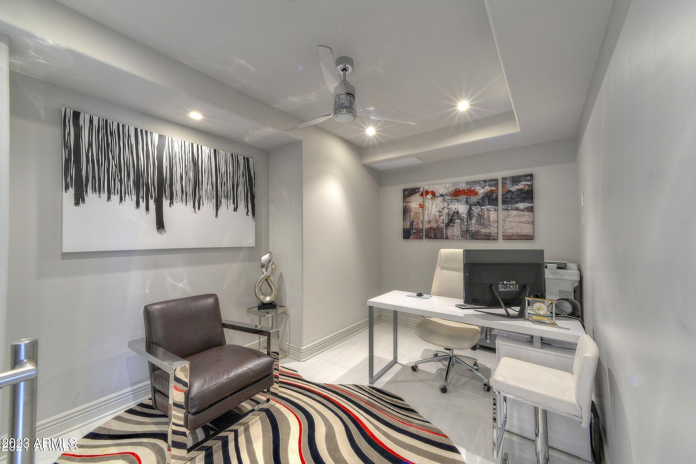 7181 E CAMELBACK Road, 1002