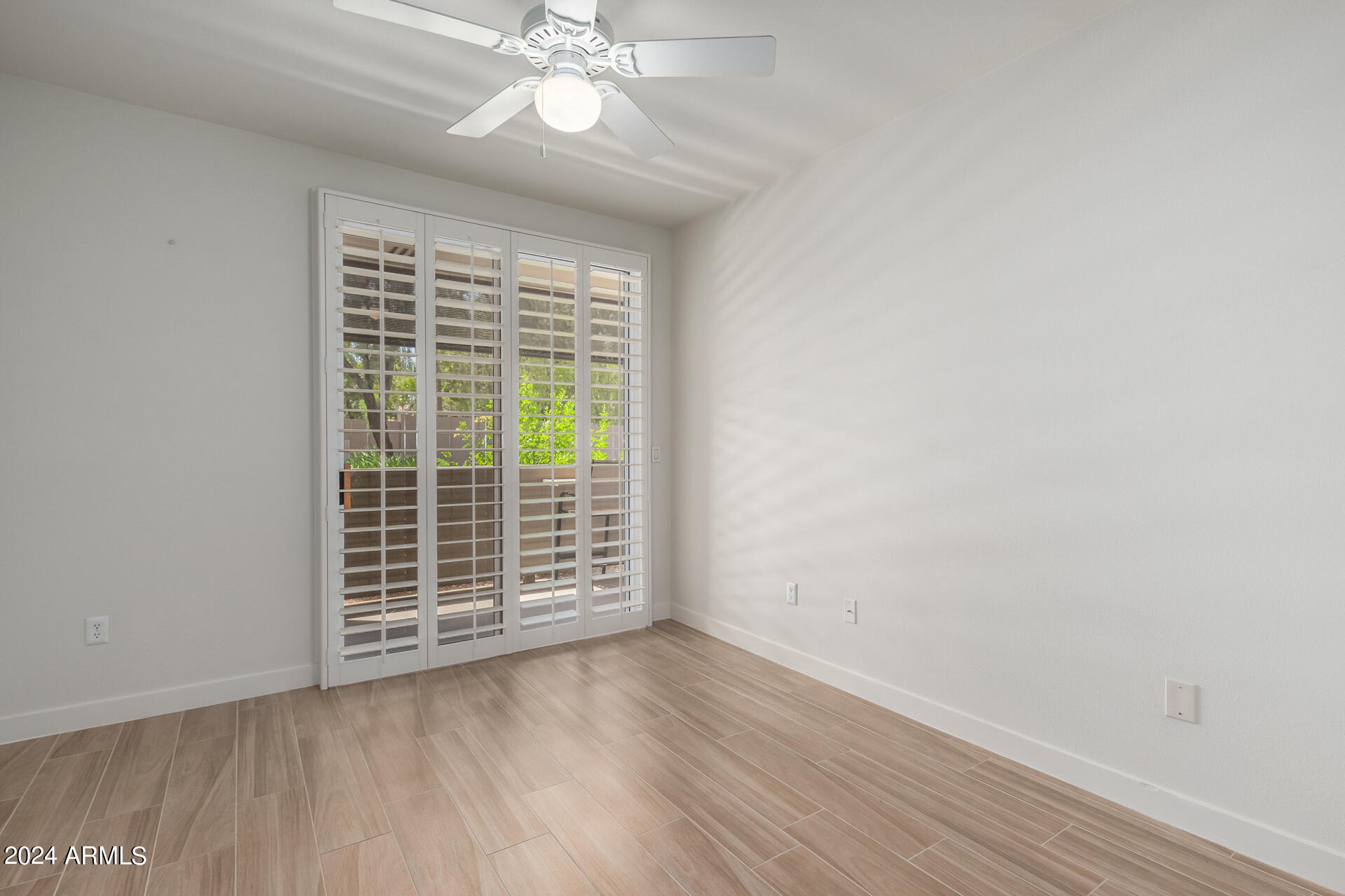 7009 E ACOMA Drive, 1035