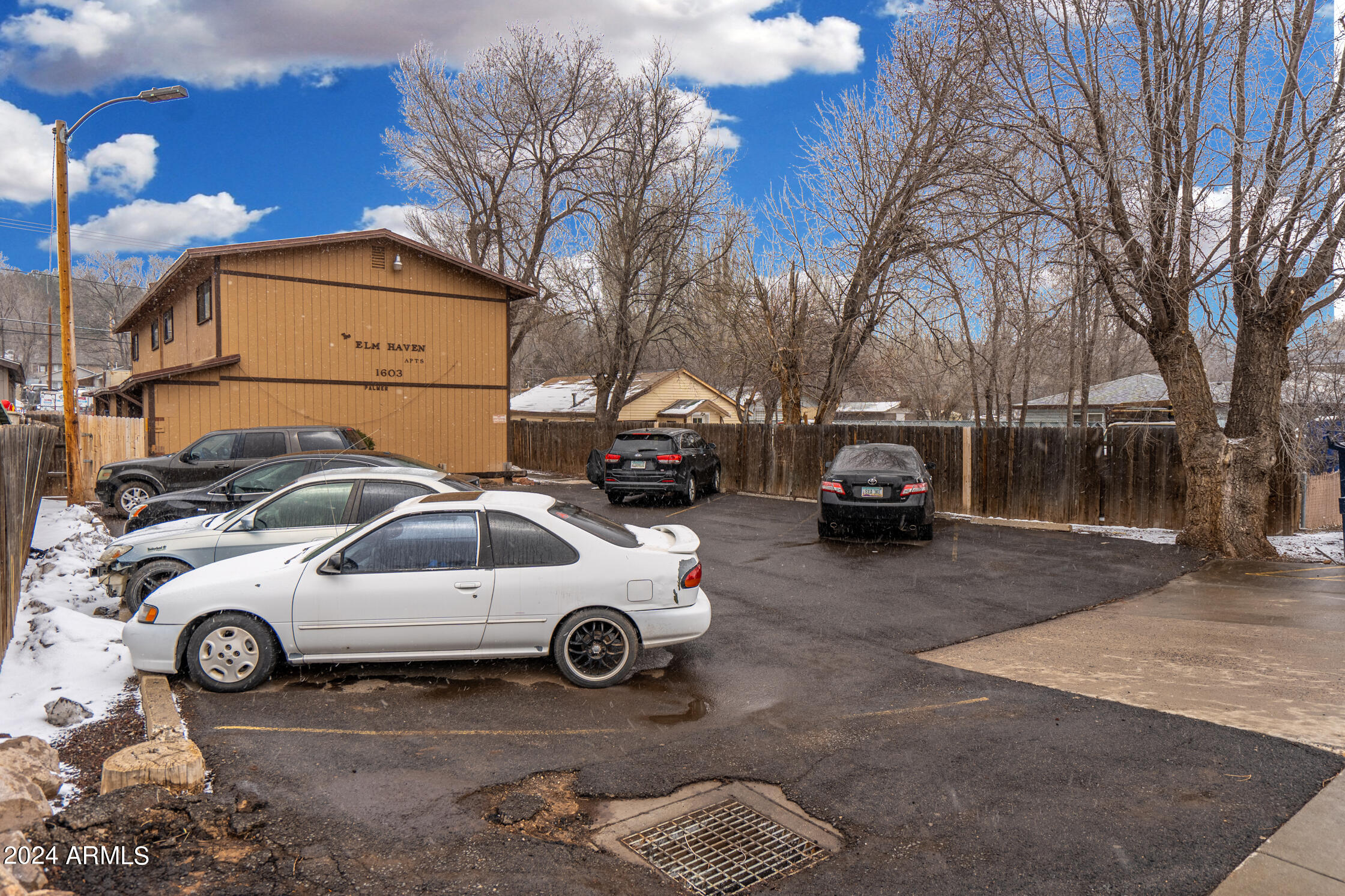 1603 N CENTER Street