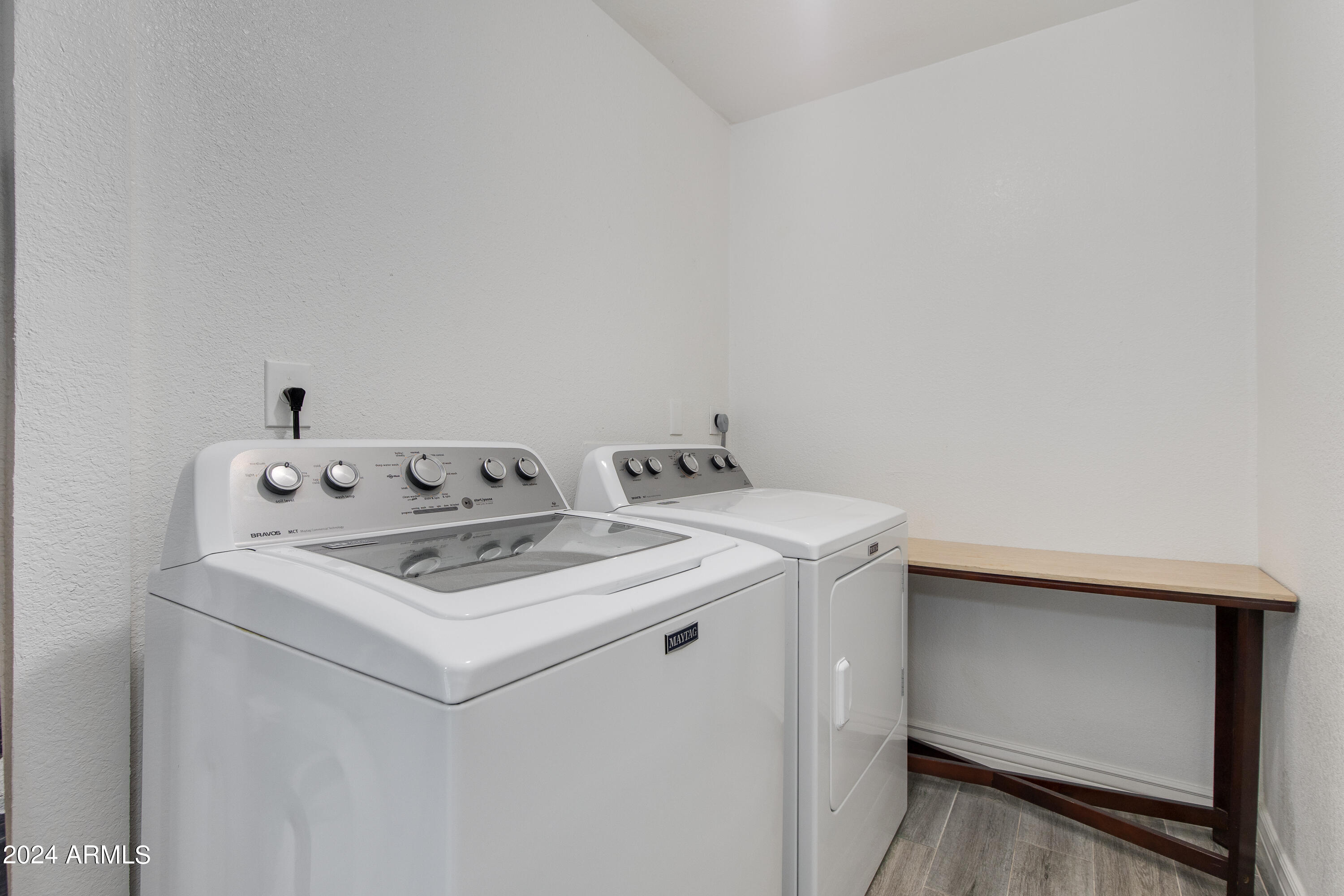 8725 E RANCHO VISTA Drive