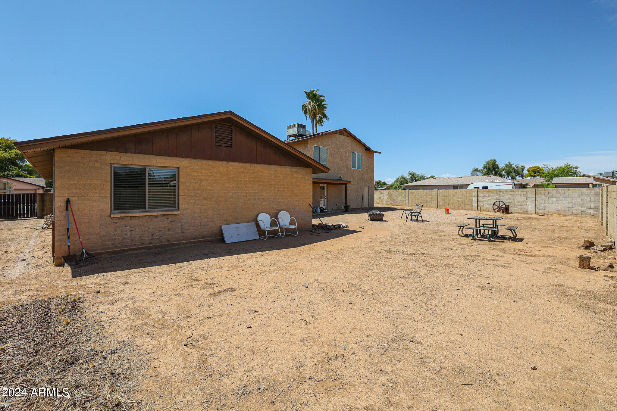 14043 N 57TH Way