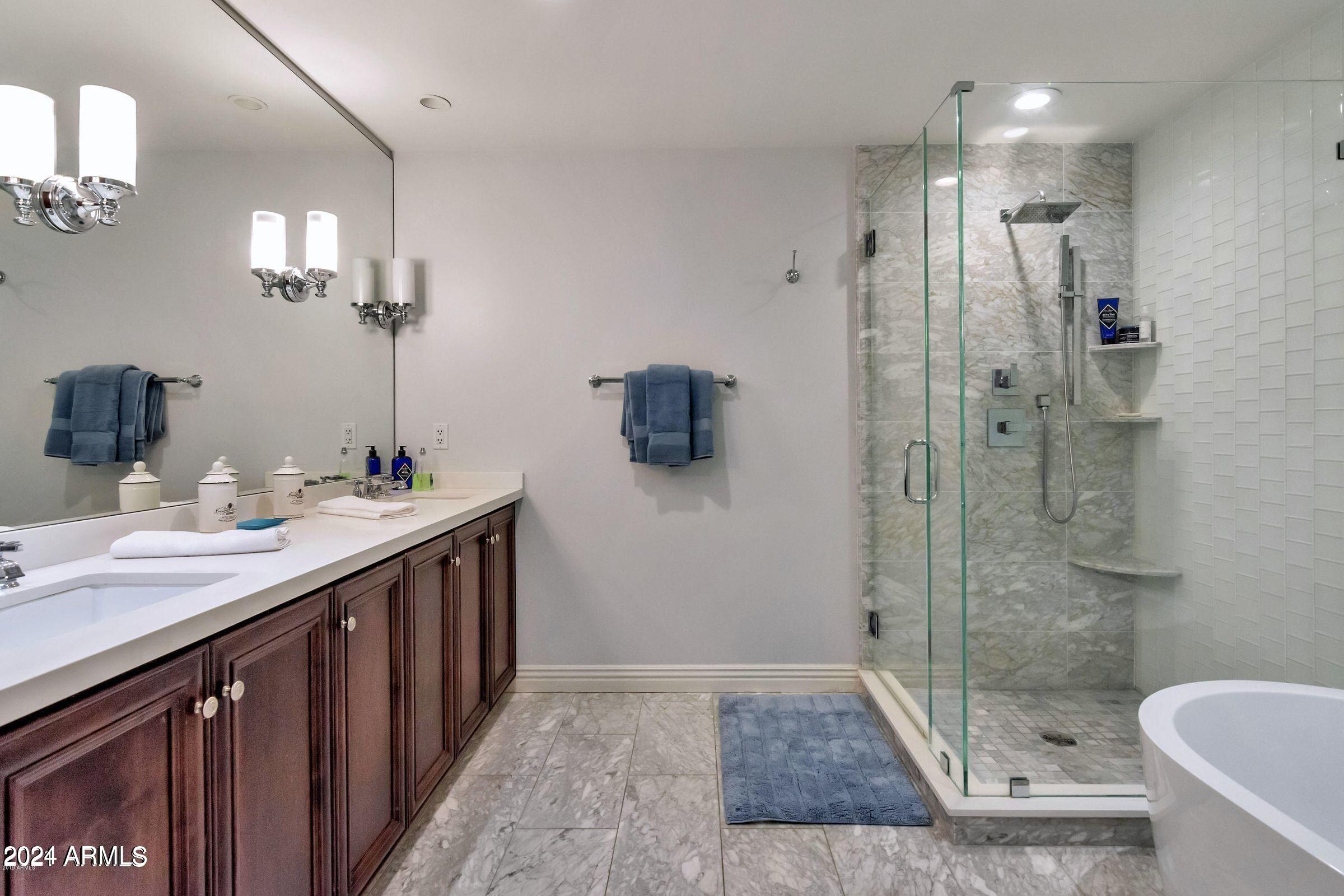 7181 E CAMELBACK Road, 502