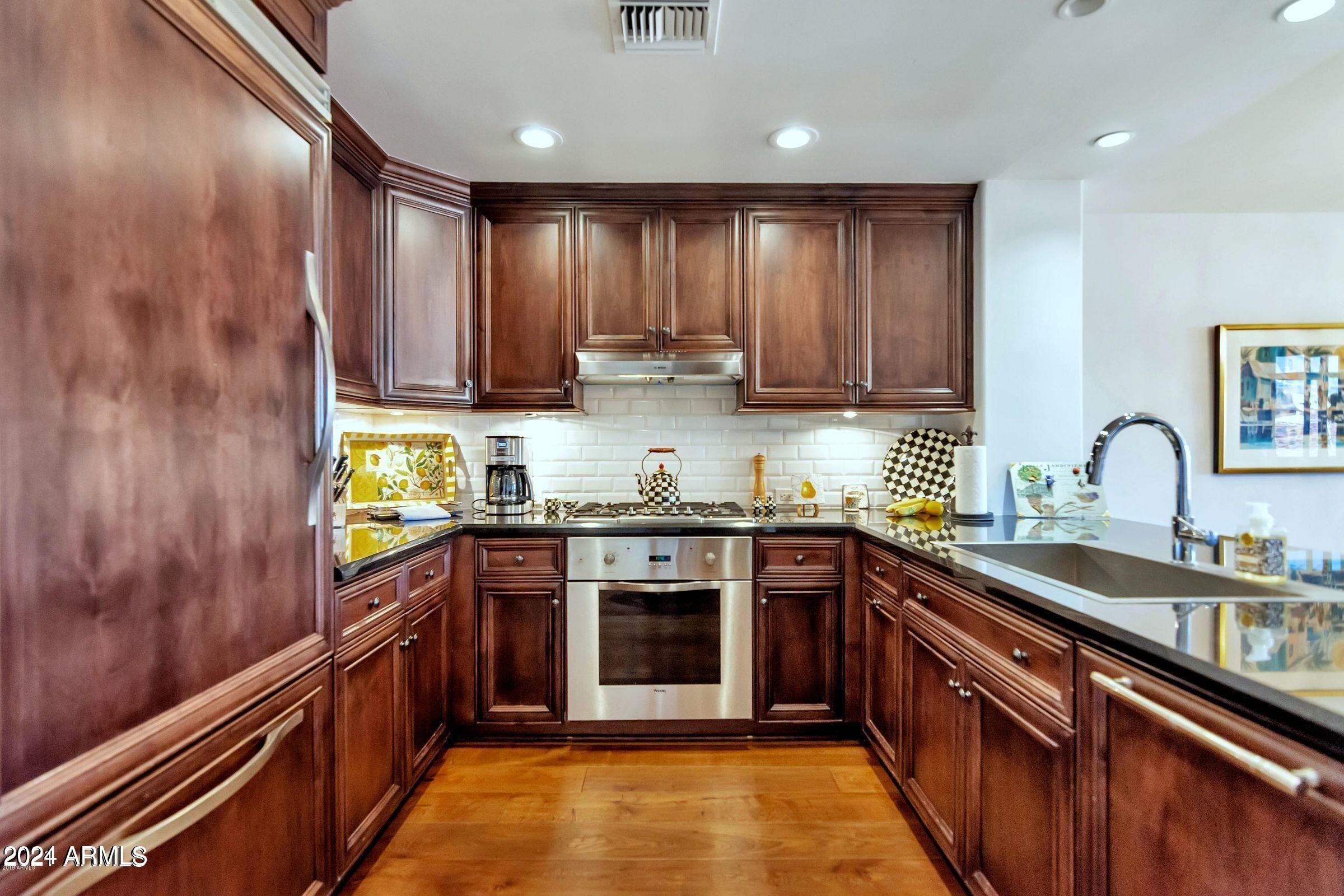 7181 E CAMELBACK Road, 502